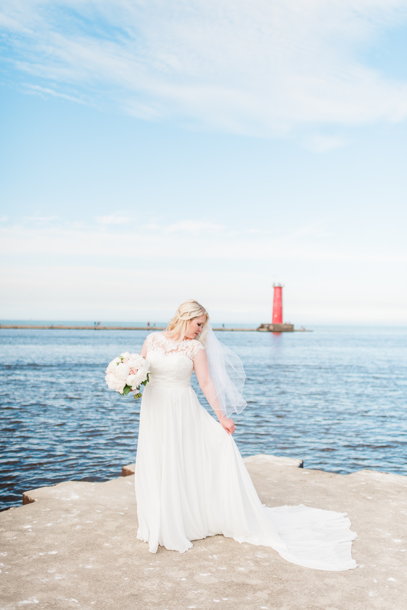 Sheboygan, WI Wedding Photographers - Larissa Marie Photography