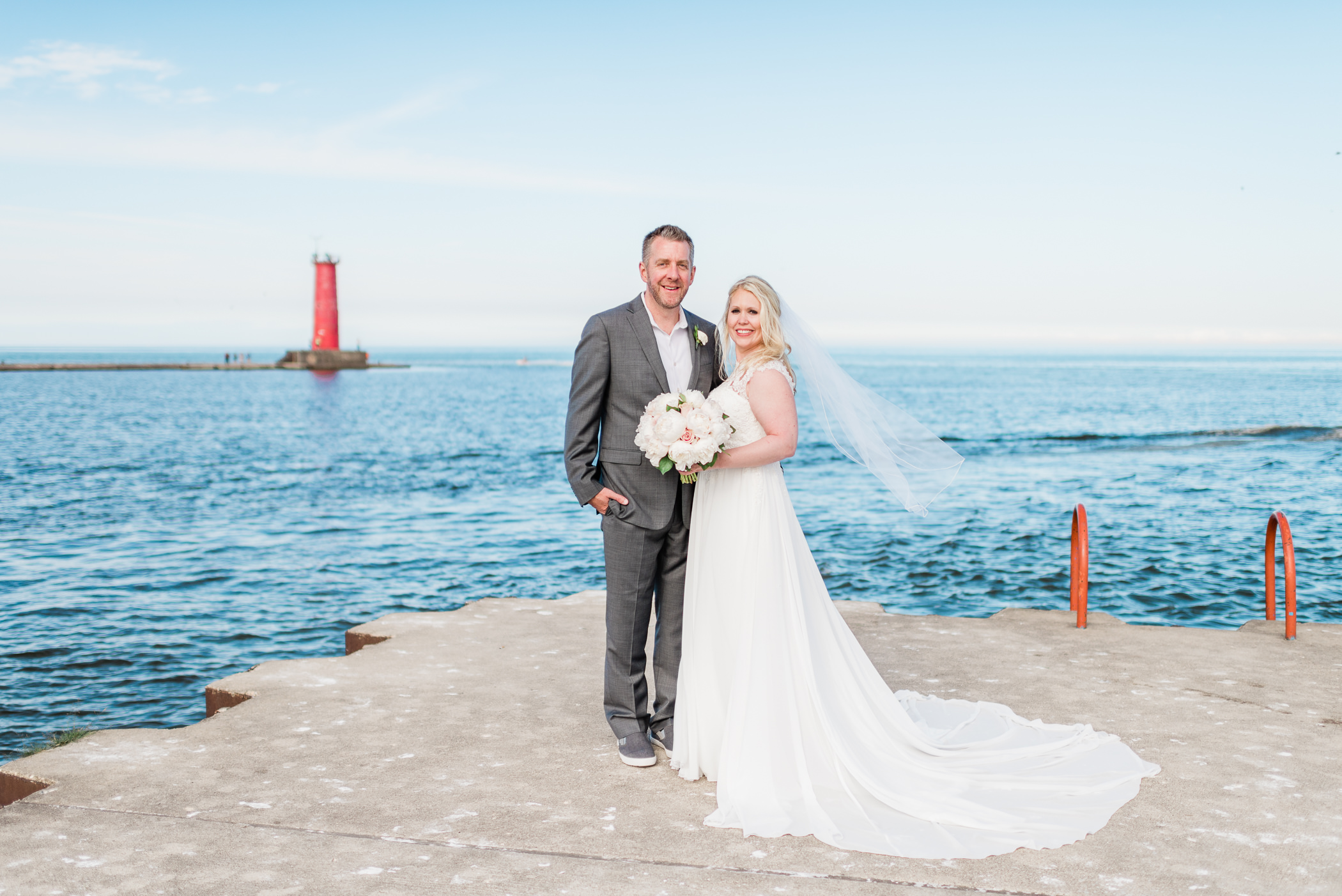 Sheboygan, WI Wedding Photographers - Larissa Marie Photography