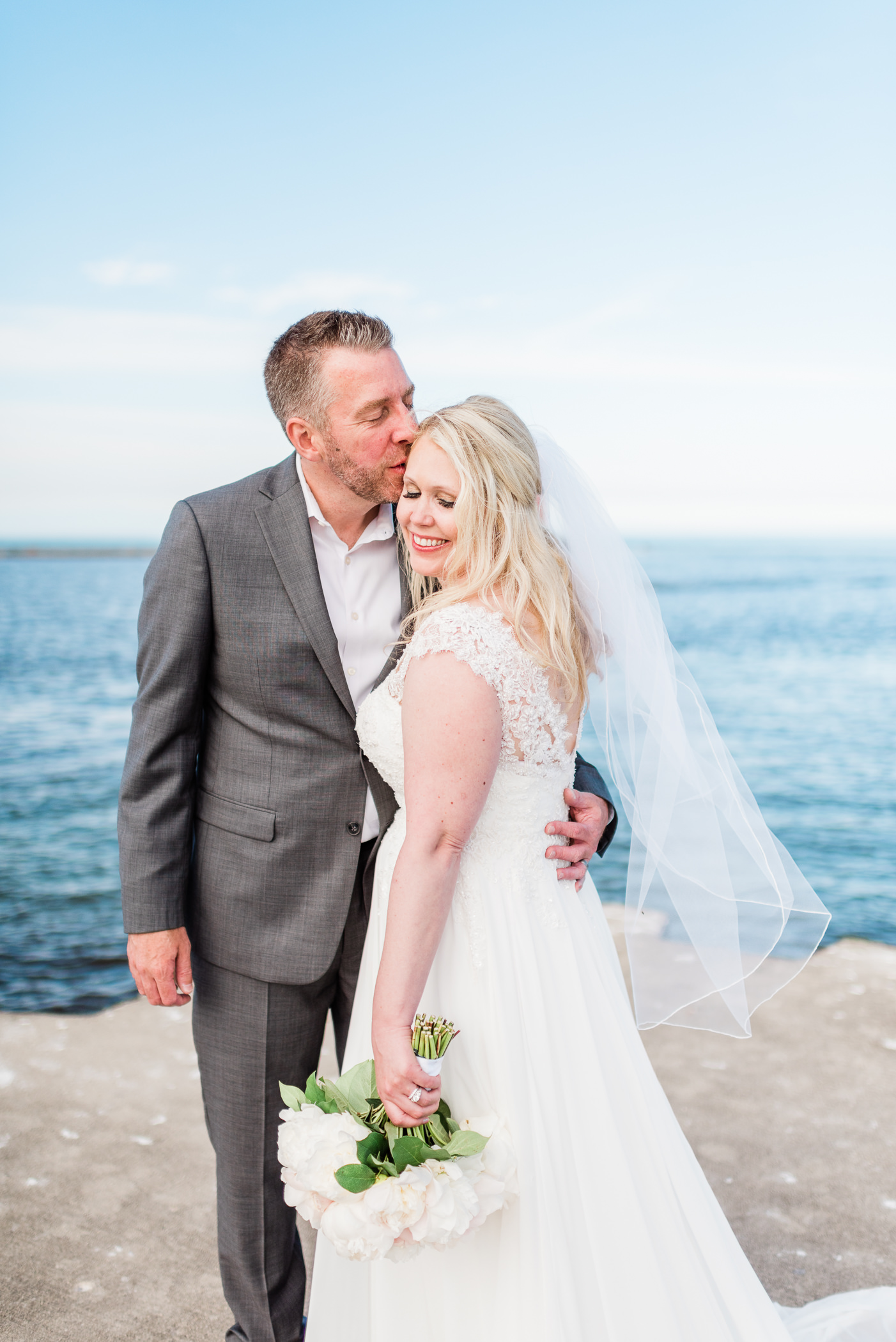 Sheboygan, WI Wedding Photographers - Larissa Marie Photography