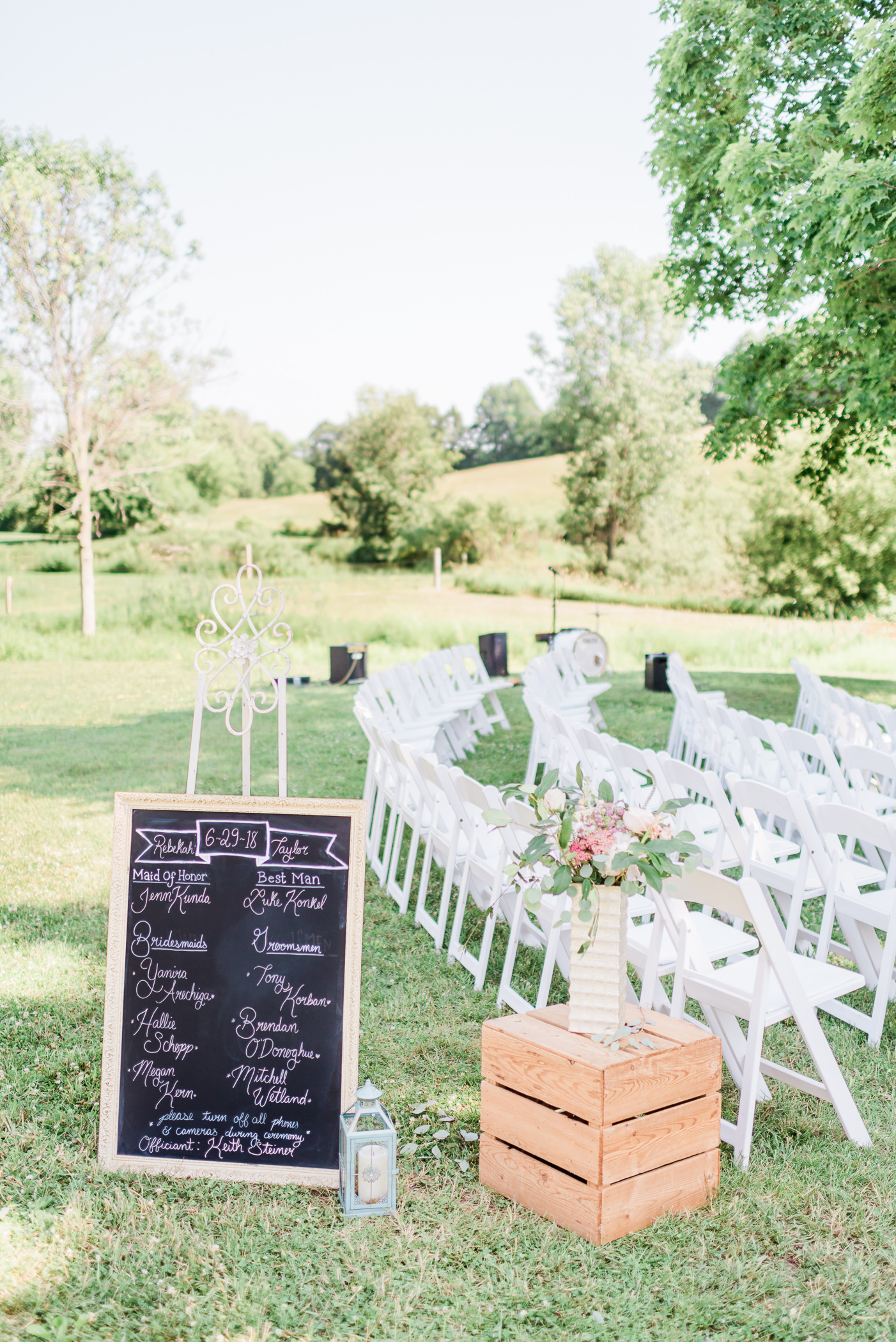 Pioneer Creek Farm Wedding Photographers - Larissa Marie Photography