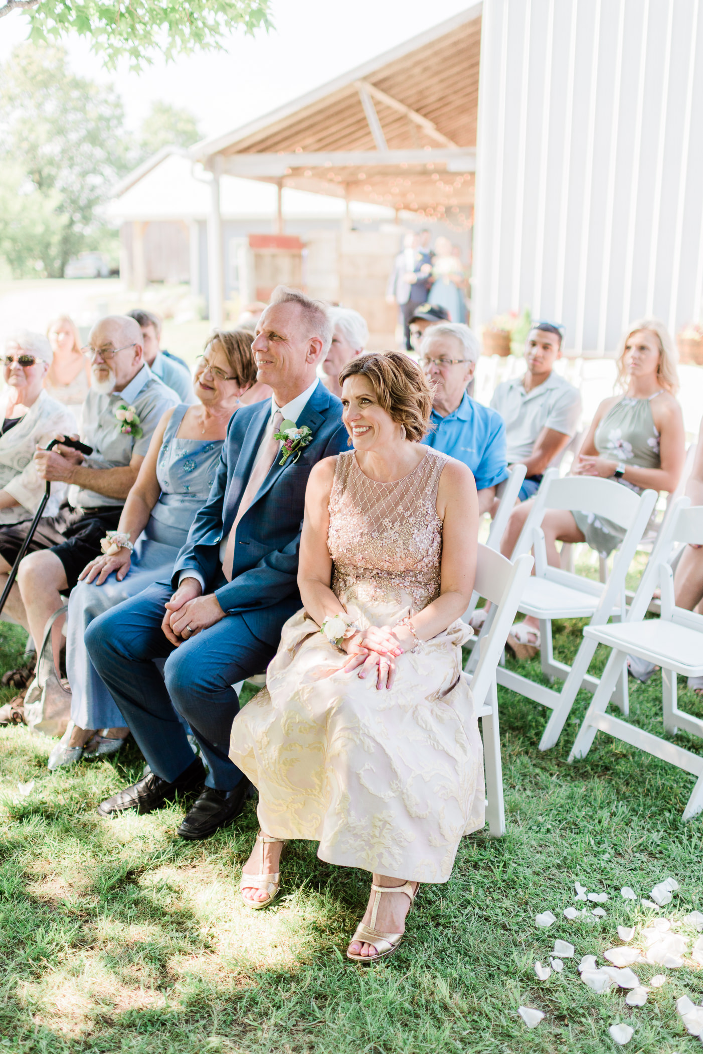 Pioneer Creek Farm Wedding Photographers - Larissa Marie Photography