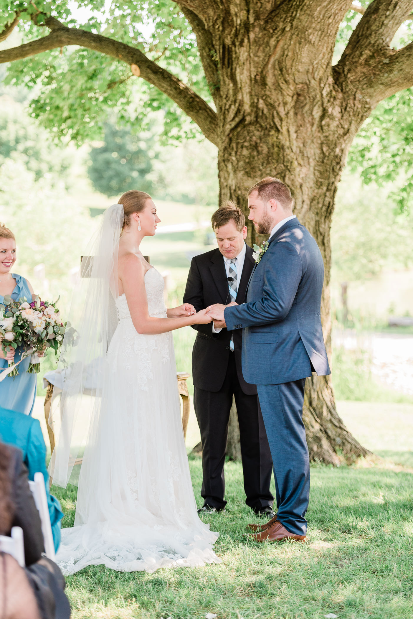 Pioneer Creek Farm Wedding Photographers - Larissa Marie Photography