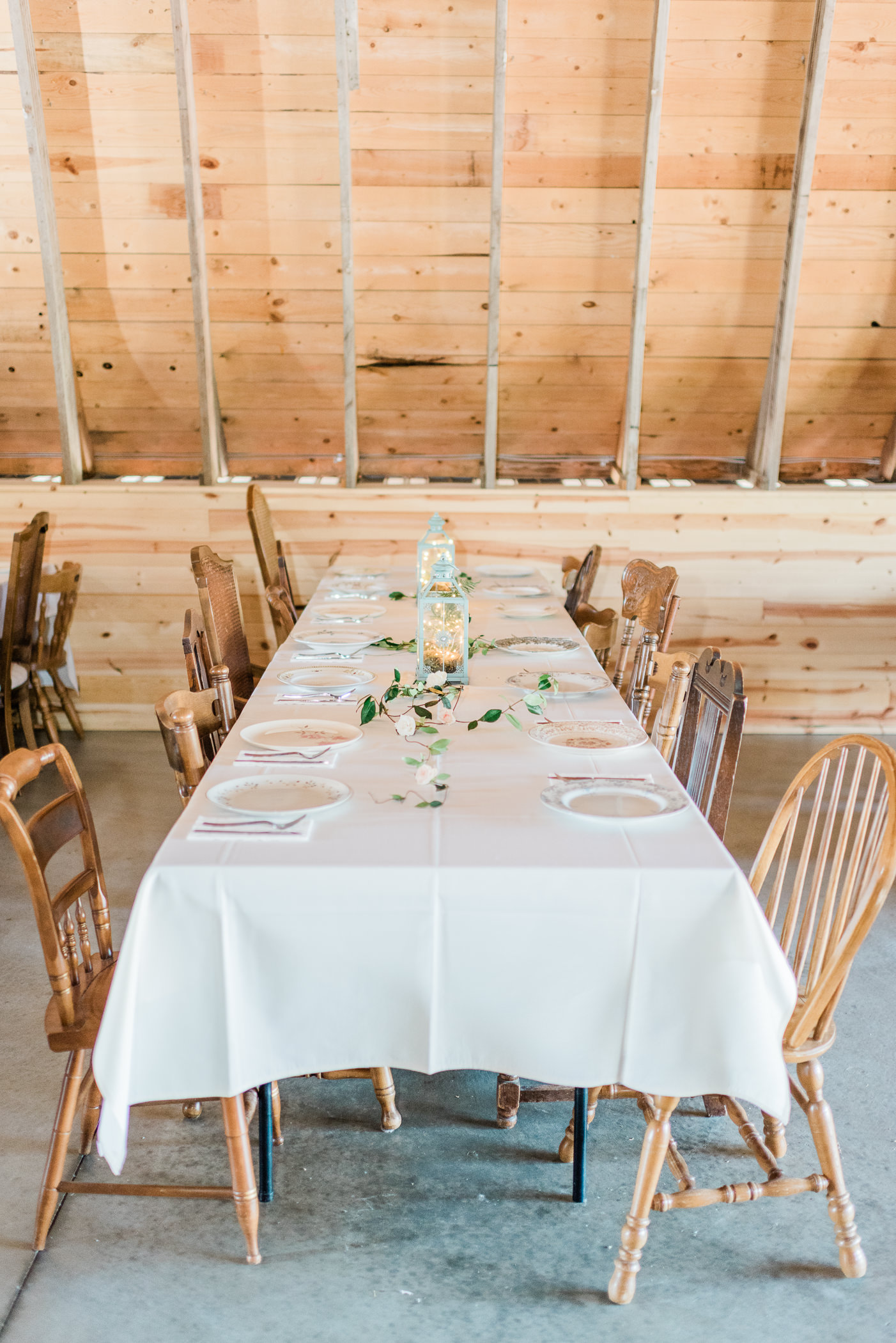 Pioneer Creek Farm Wedding Photographers - Larissa Marie Photography