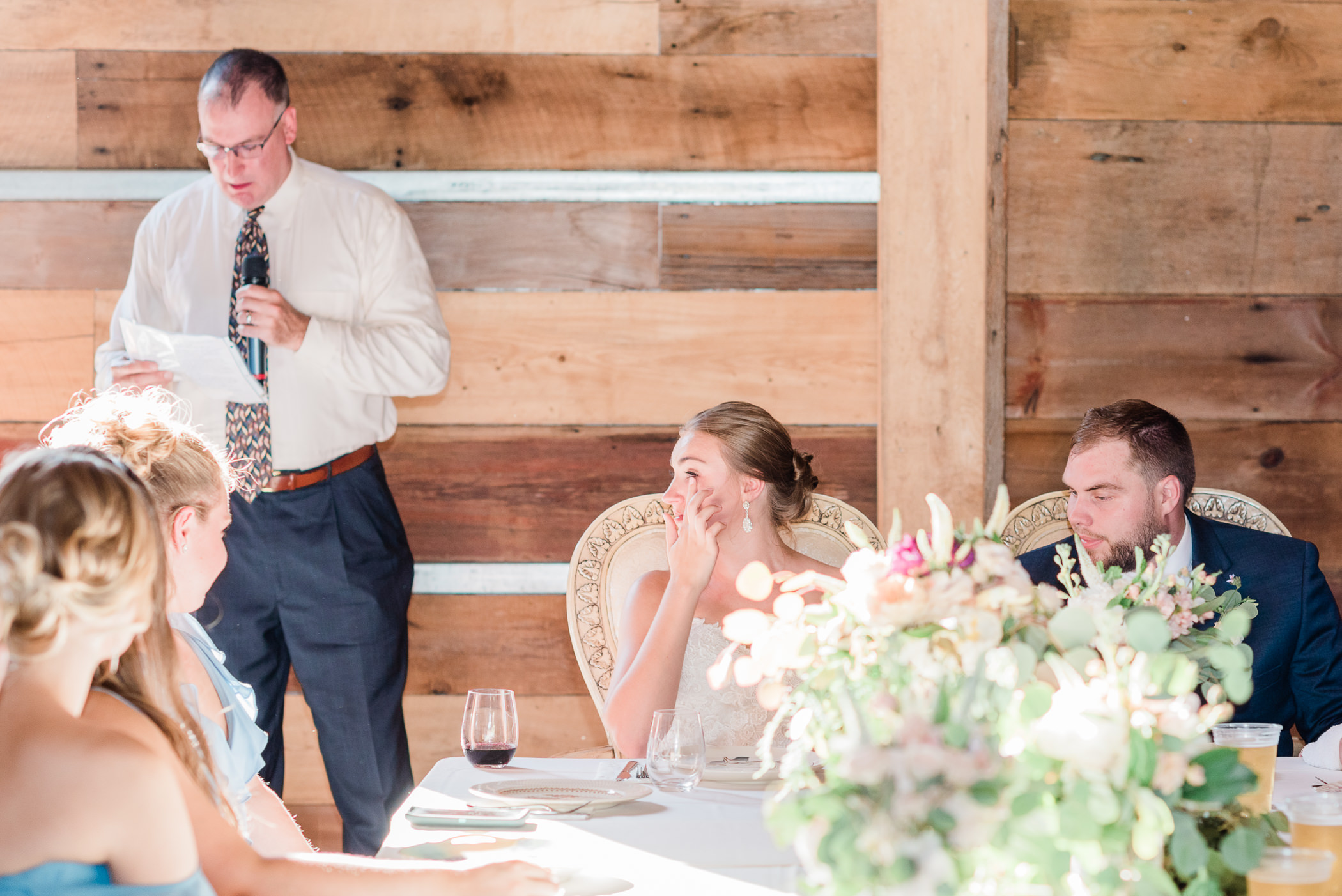 Pioneer Creek Farm Wedding Photographers - Larissa Marie Photography