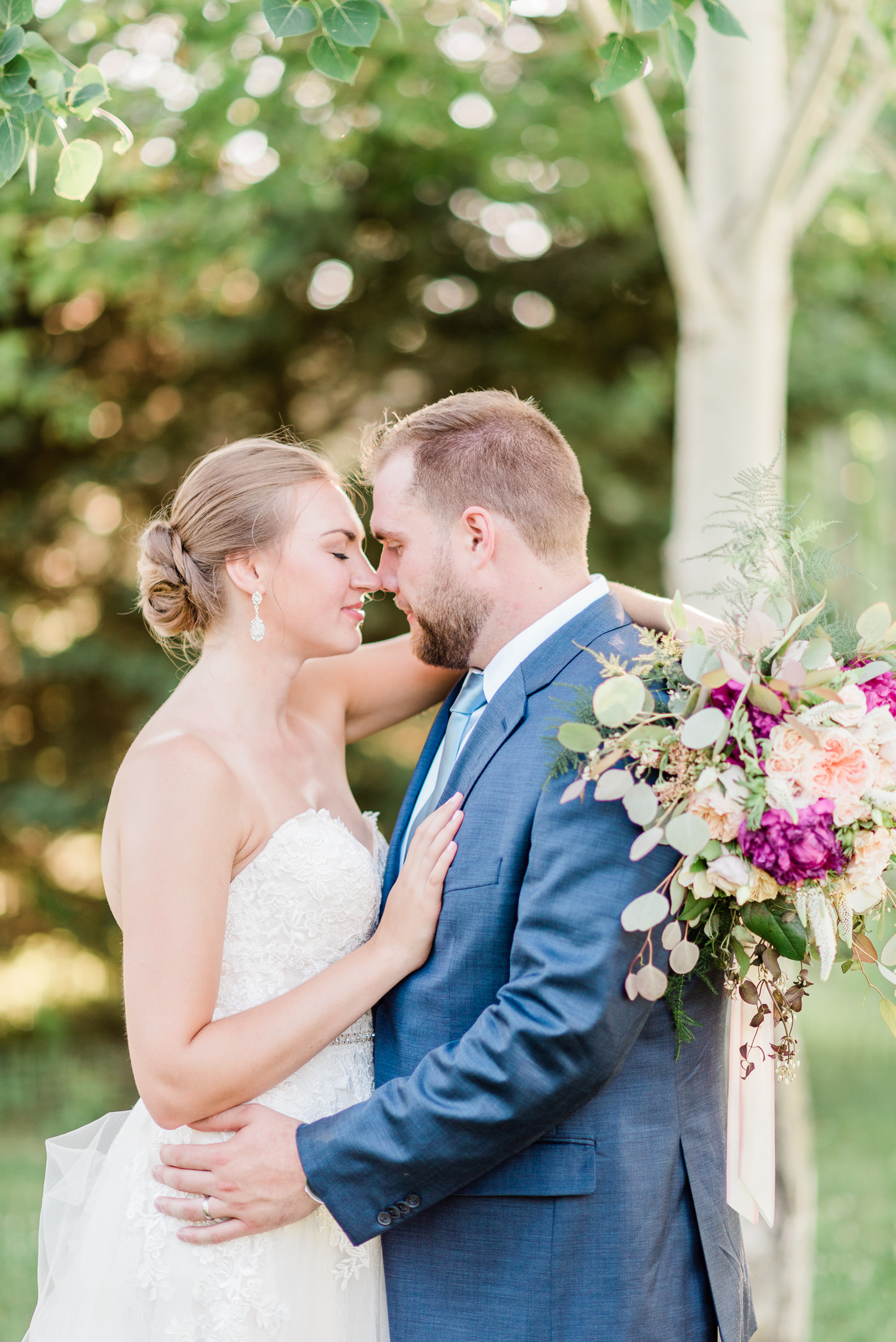 Pioneer Creek Farm Wedding Photographers - Larissa Marie Photography