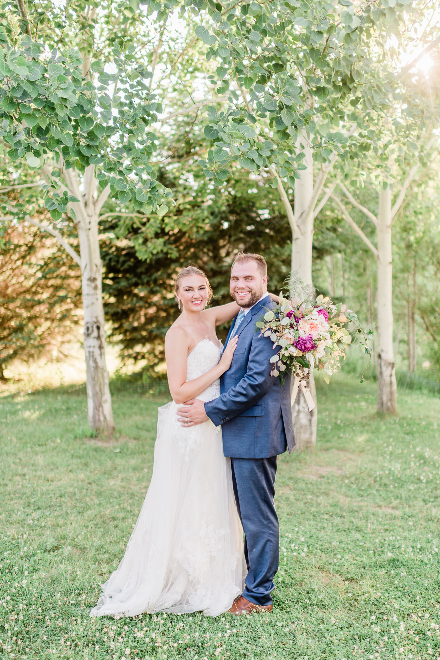 Pioneer Creek Farm Wedding Photographers - Larissa Marie Photography