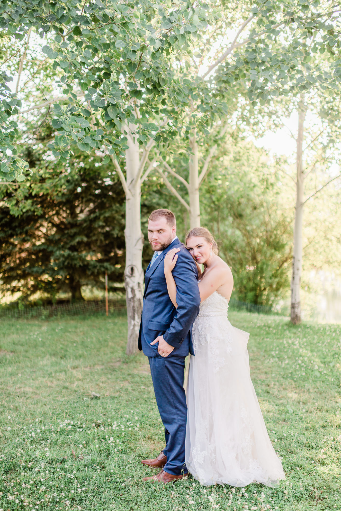 Pioneer Creek Farm Wedding Photographers - Larissa Marie Photography