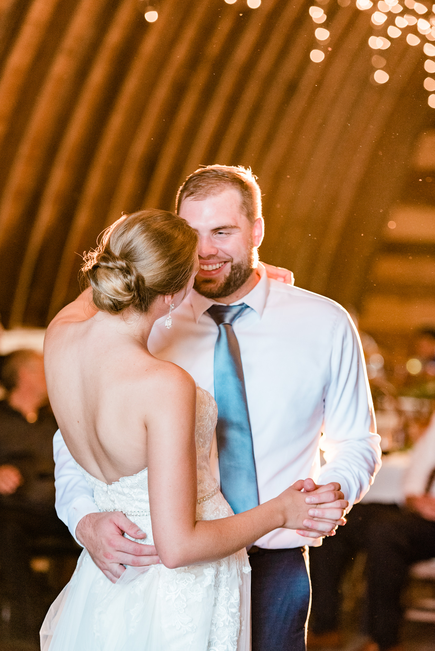 Pioneer Creek Farm Wedding Photographers - Larissa Marie Photography