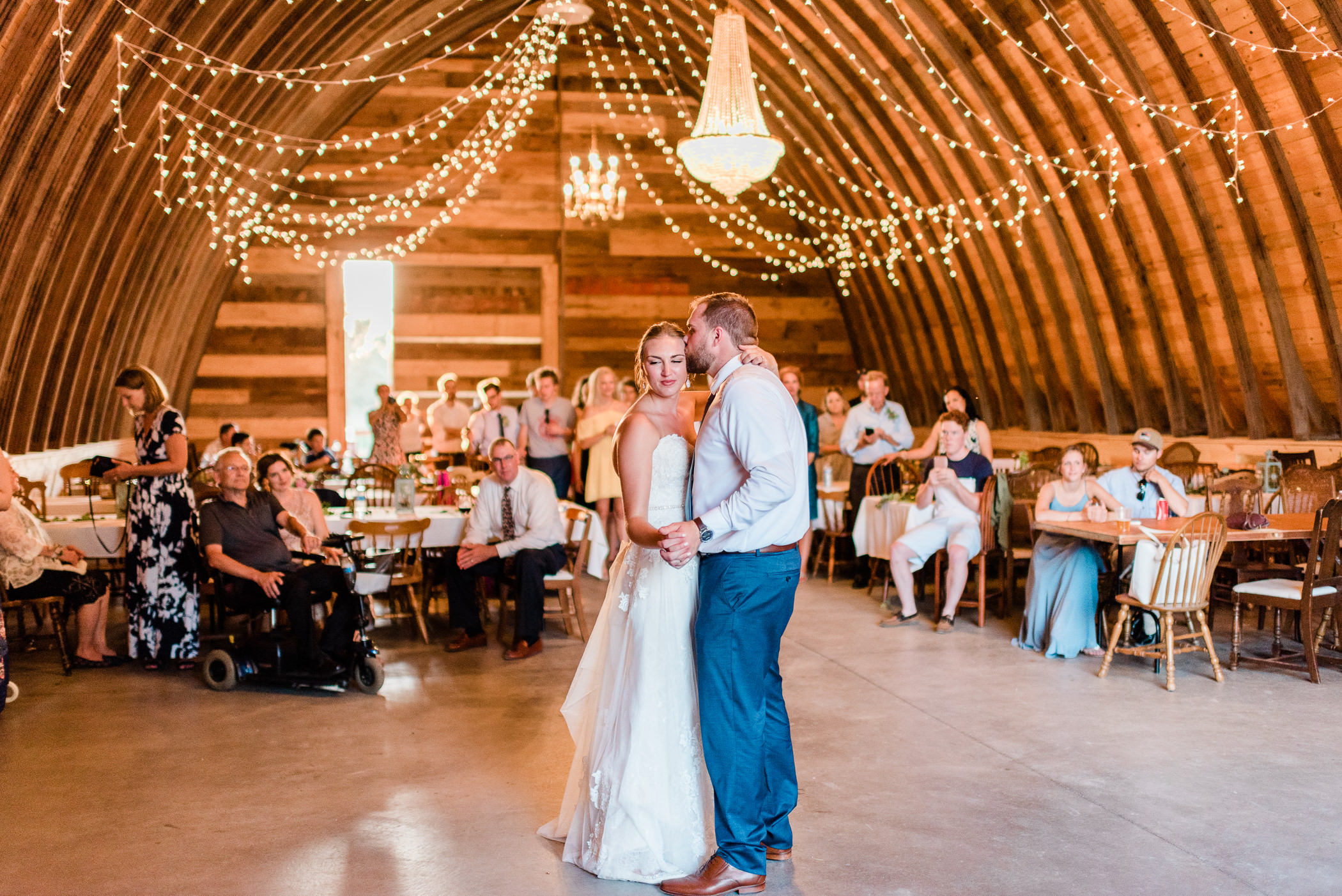 Pioneer Creek Farm Wedding Photographers - Larissa Marie Photography