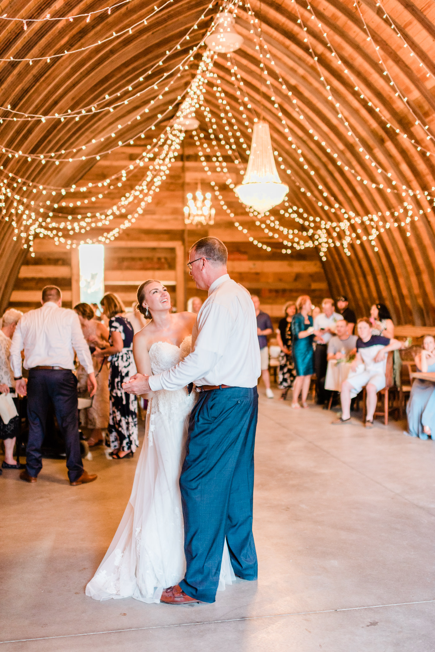 Pioneer Creek Farm Wedding Photographers - Larissa Marie Photography