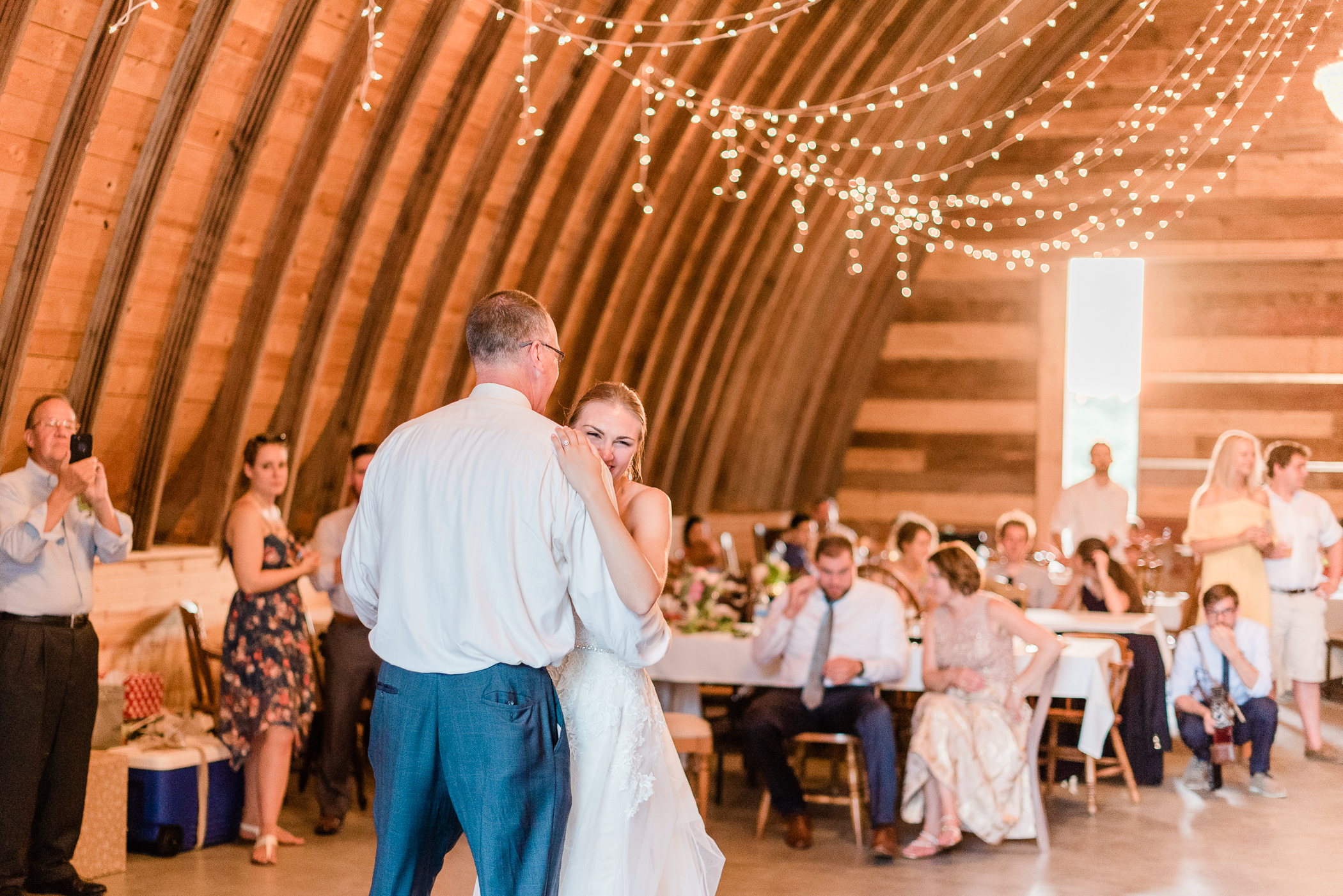 Pioneer Creek Farm Wedding Photographers - Larissa Marie Photography