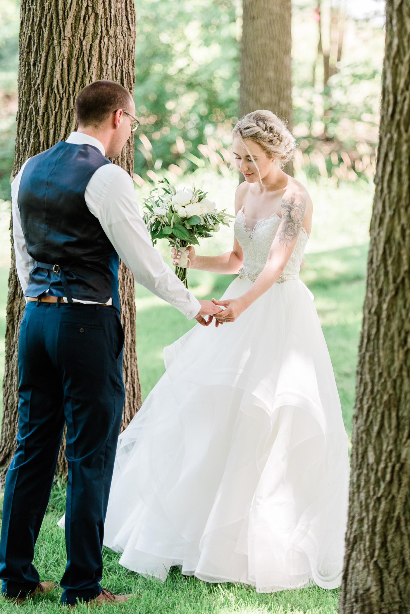 Paoli Mill Terrace and Park Wedding Photographers - Larissa Marie Photography