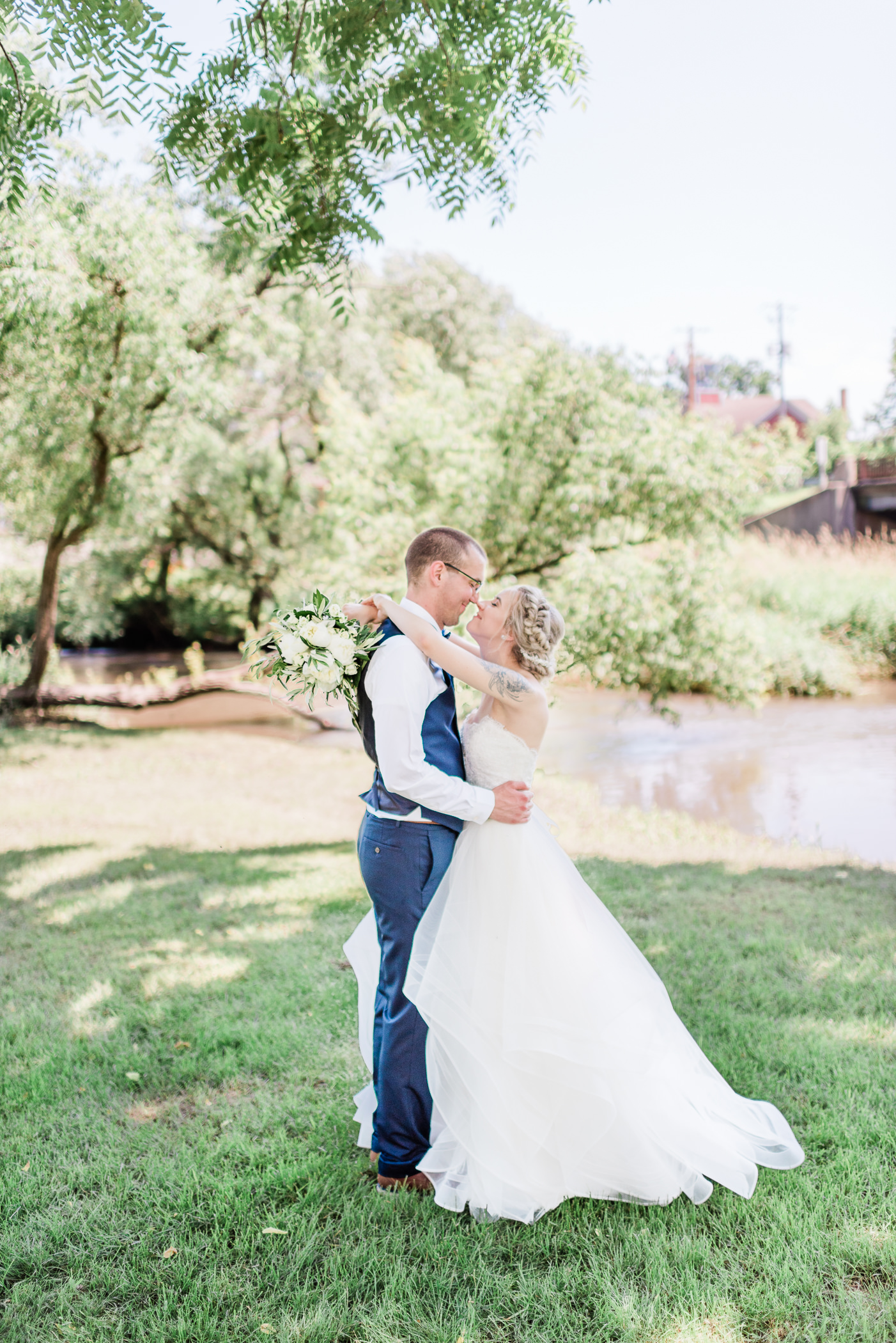 Paoli Mill Terrace and Park Wedding Photographers - Larissa Marie Photography