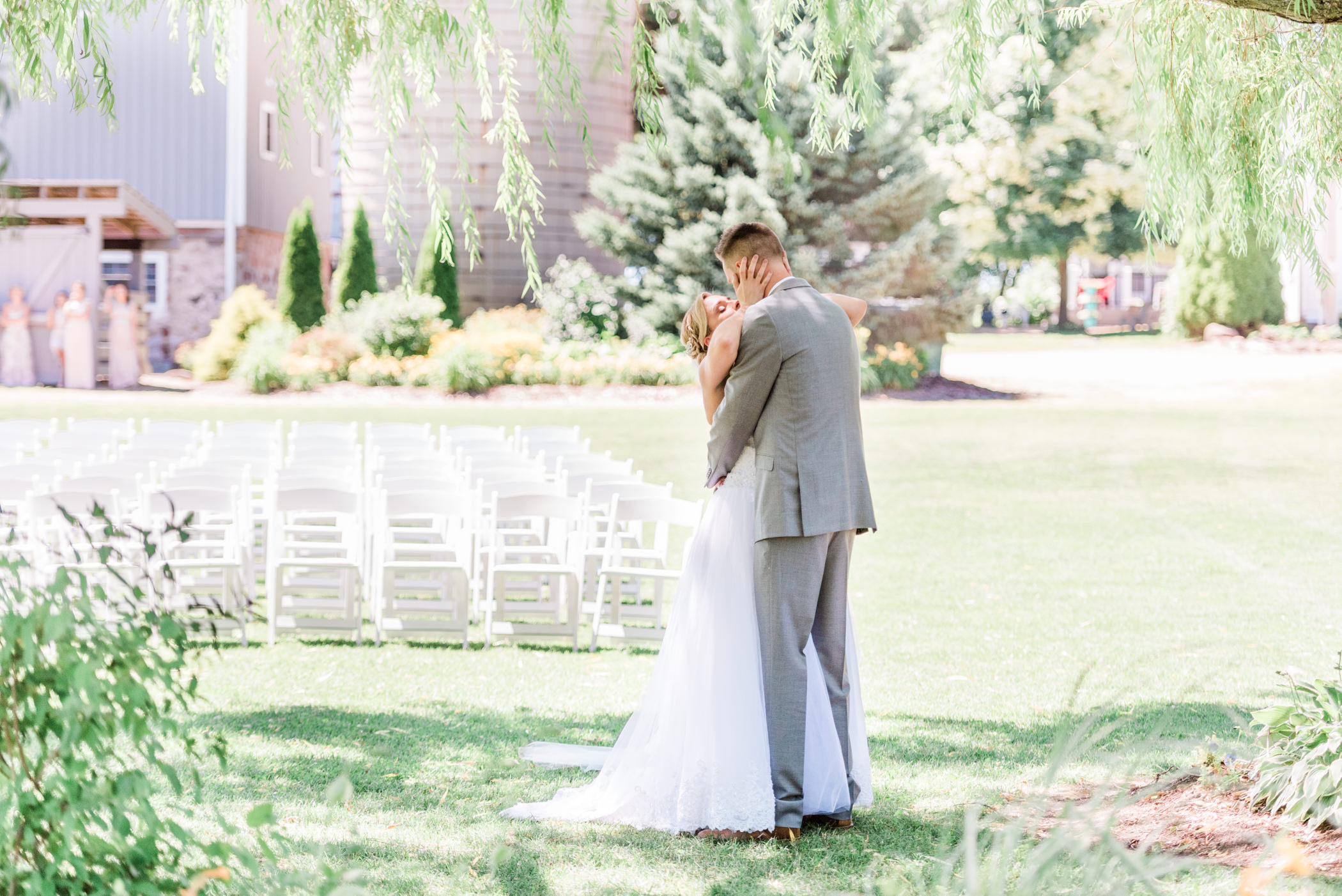 The Barn at Harvest Moon Pond Wedding Photographers - Larissa Marie Photography