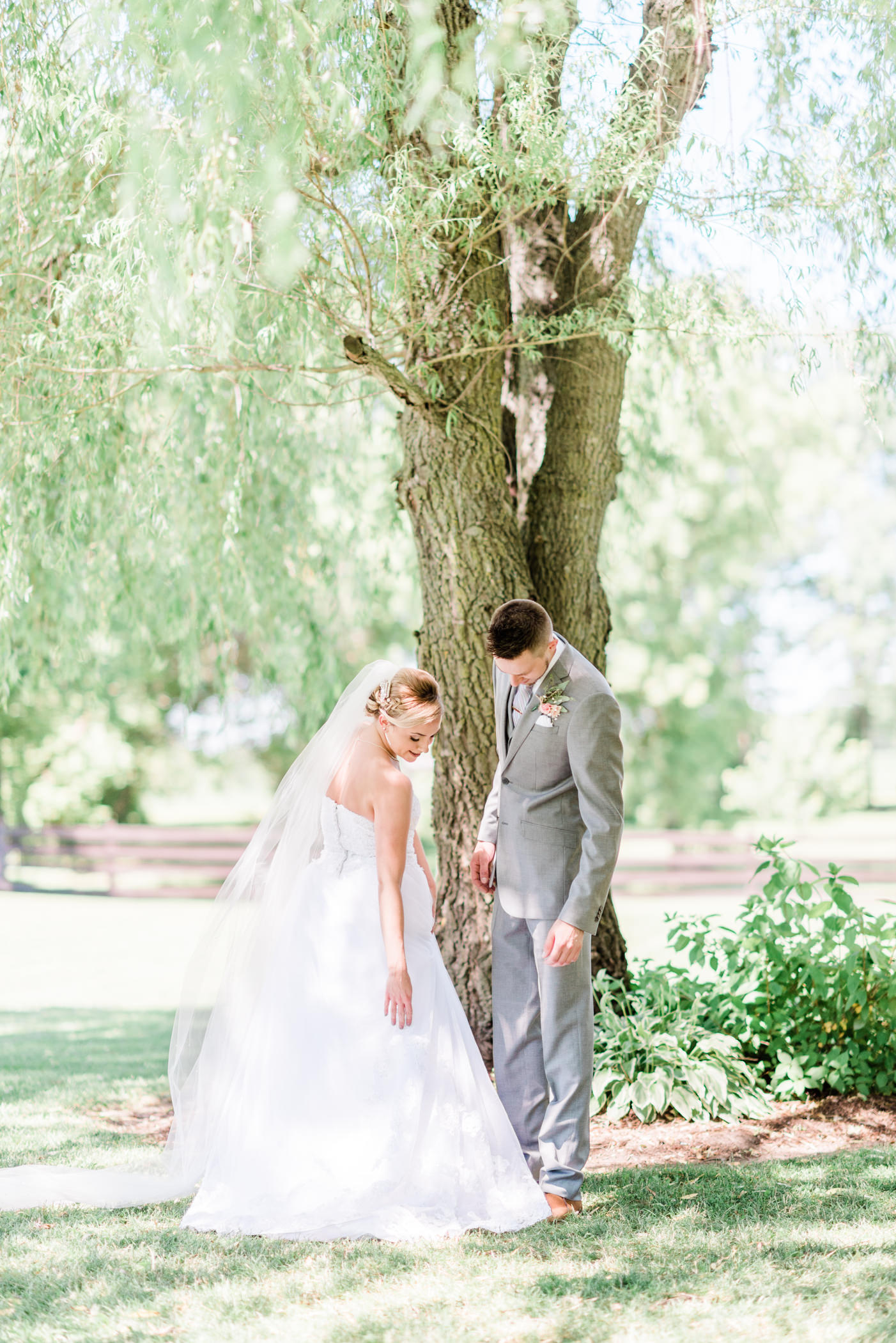 The Barn at Harvest Moon Pond Wedding Photographers - Larissa Marie Photography