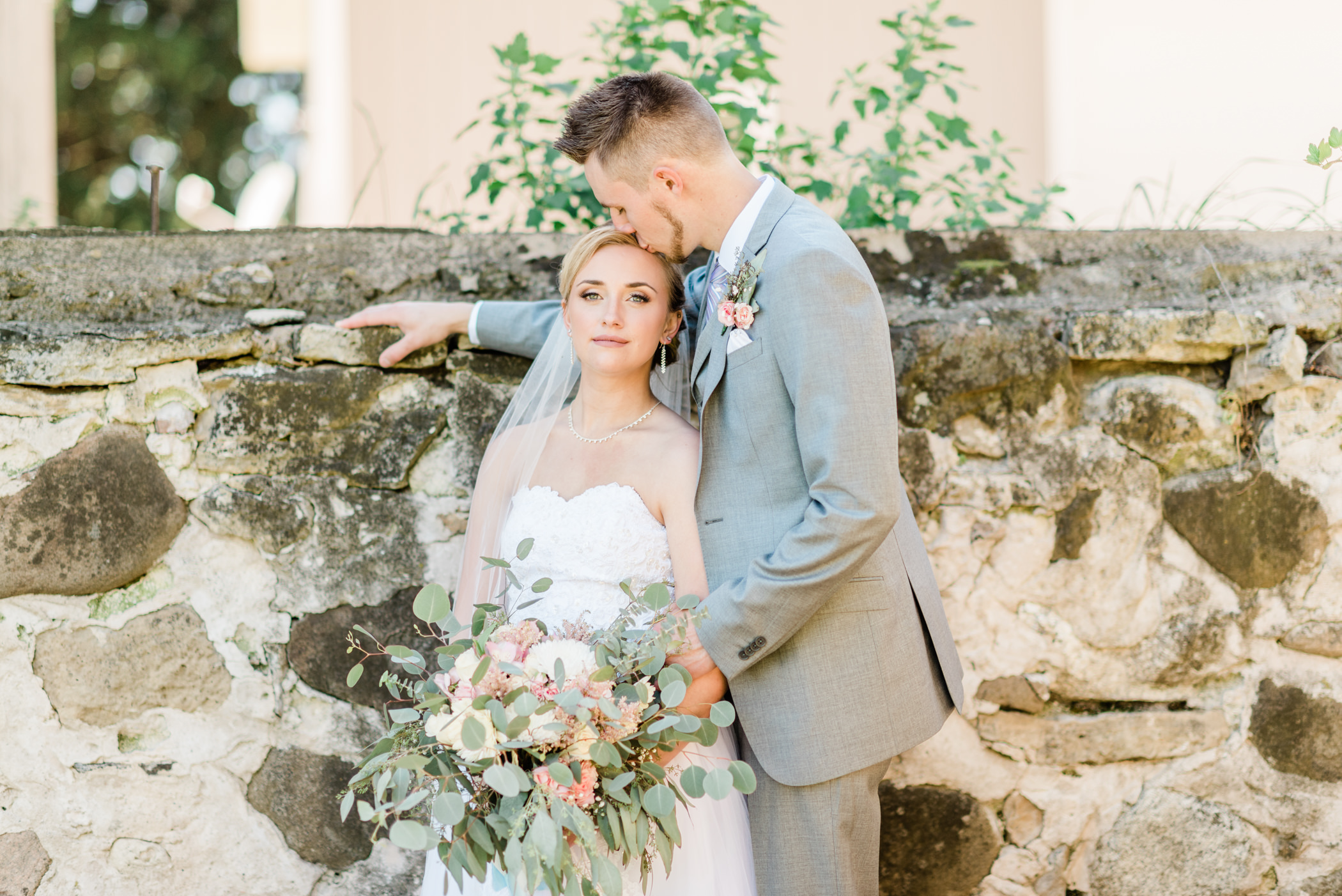 The Barn at Harvest Moon Pond Wedding Photographers - Larissa Marie Photography