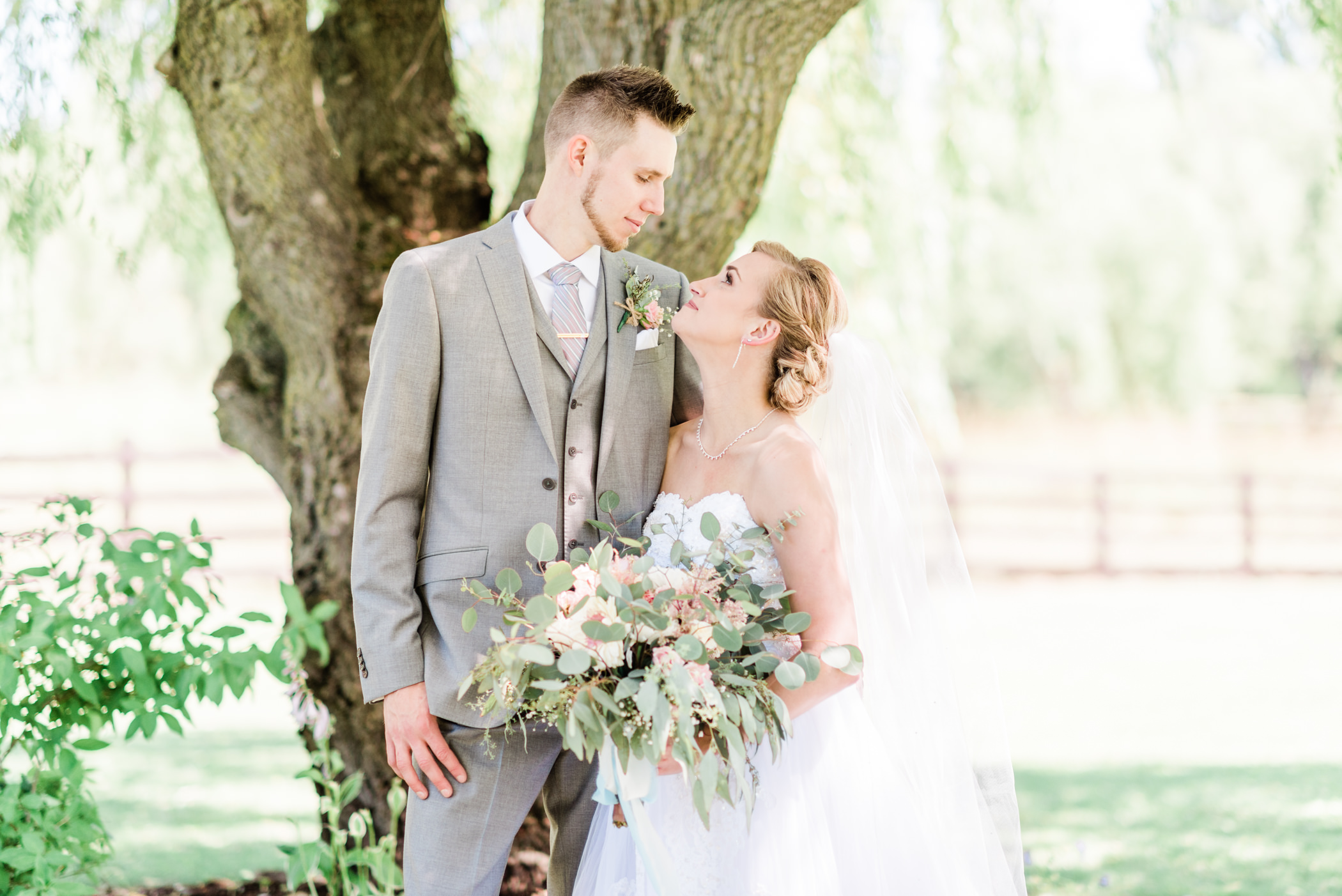 The Barn at Harvest Moon Pond Wedding Photographers - Larissa Marie Photography