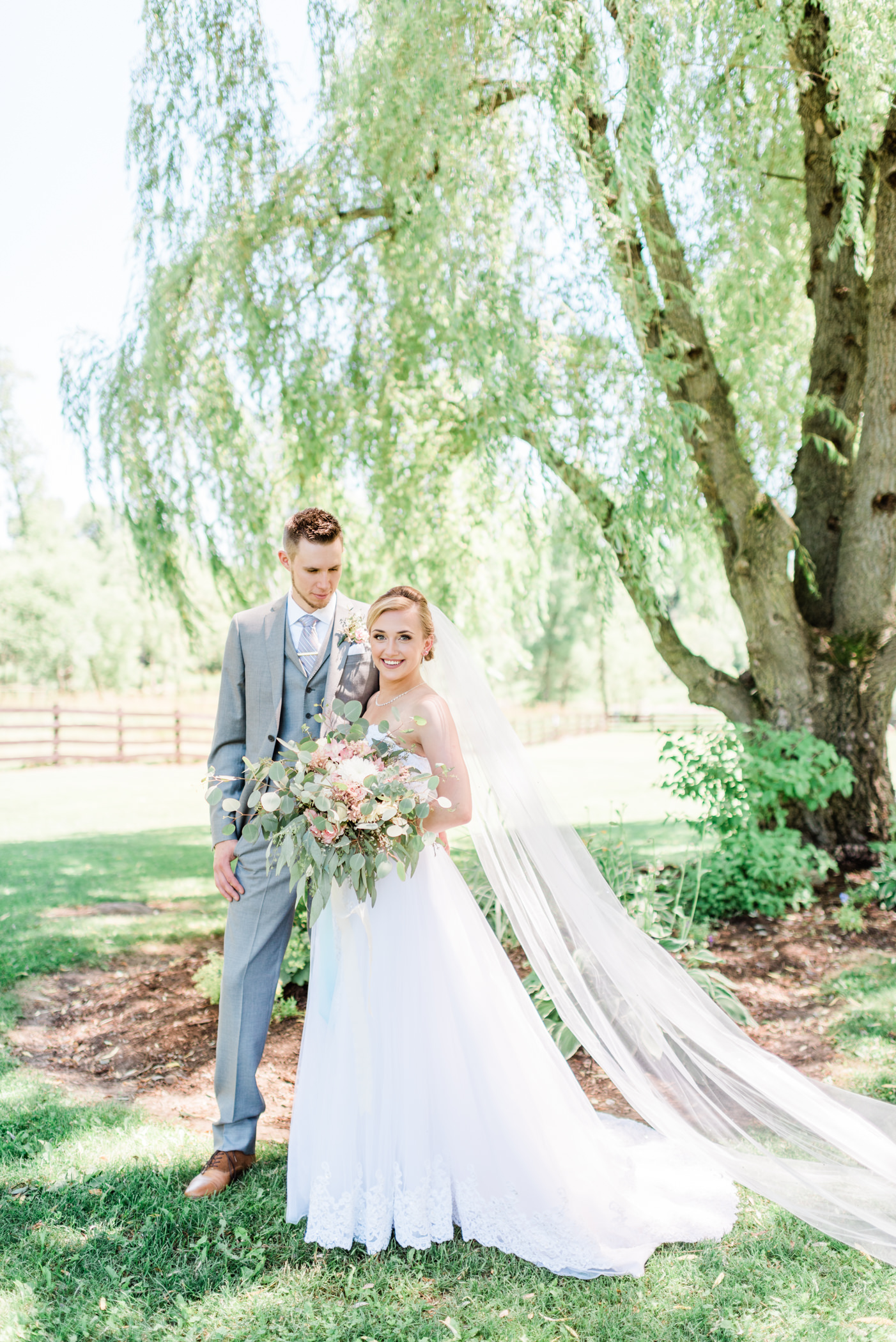 The Barn at Harvest Moon Pond Wedding Photographers - Larissa Marie Photography