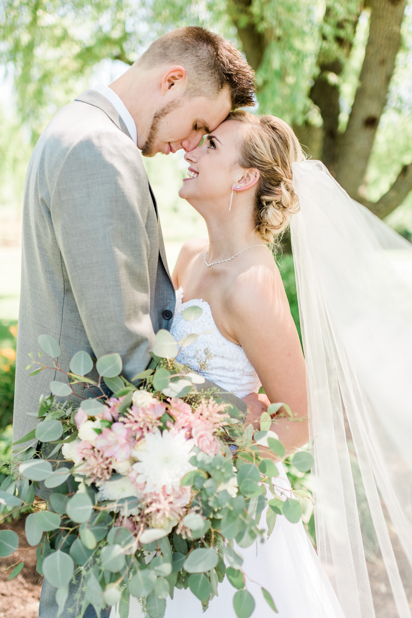 The Barn at Harvest Moon Pond Wedding Photographers - Larissa Marie Photography