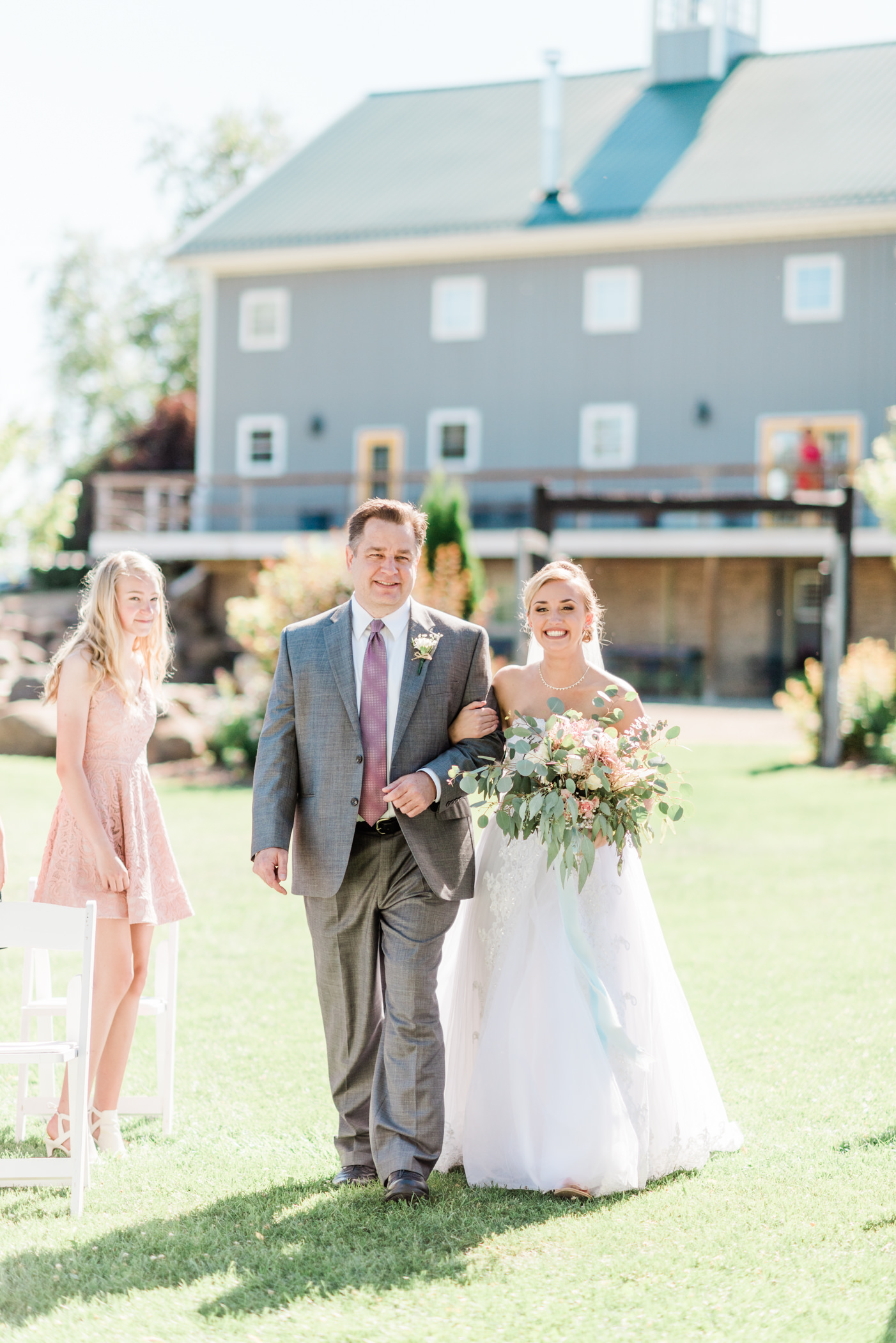 The Barn at Harvest Moon Pond Wedding Photographers - Larissa Marie Photography