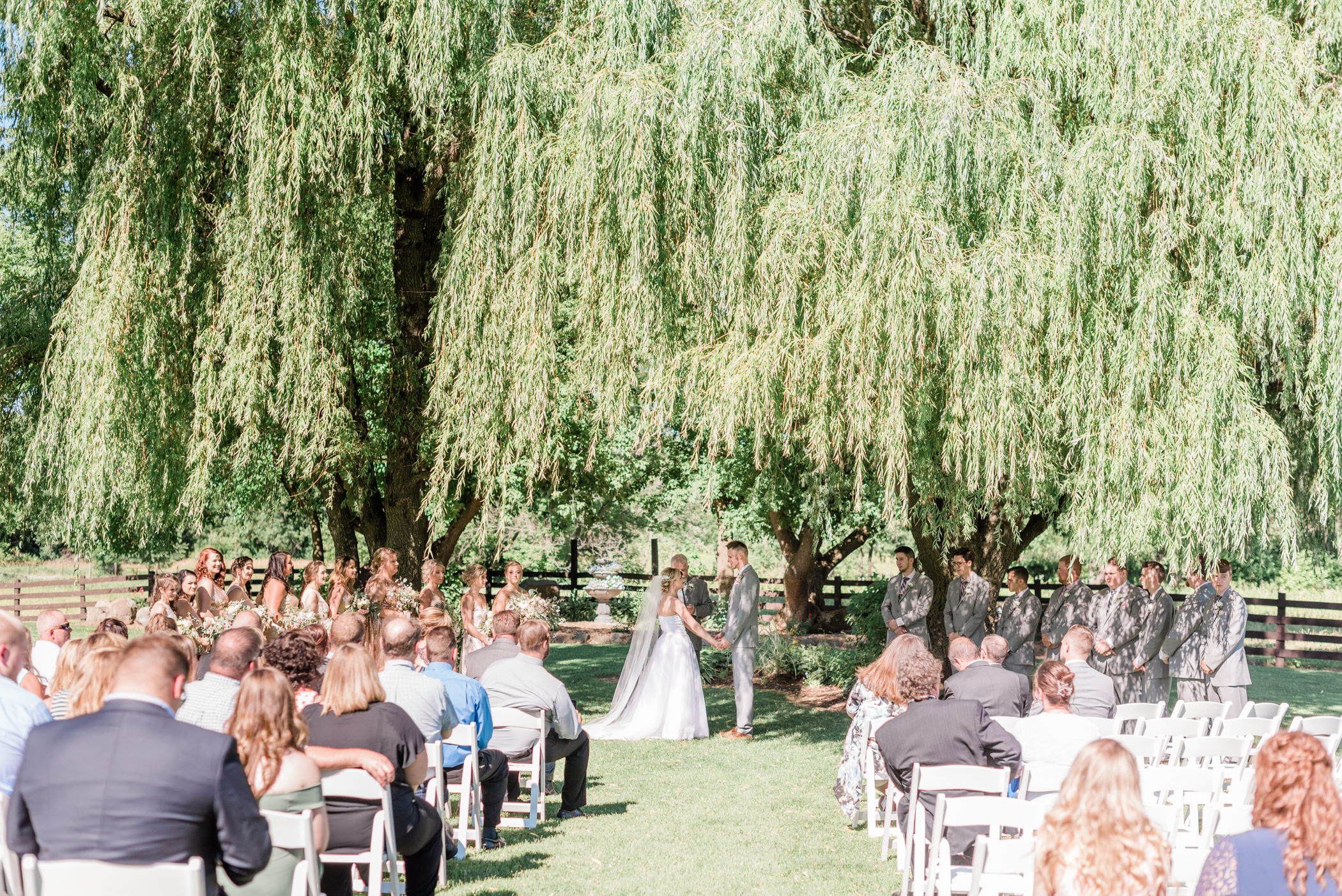 The Barn at Harvest Moon Pond Wedding Photographers - Larissa Marie Photography