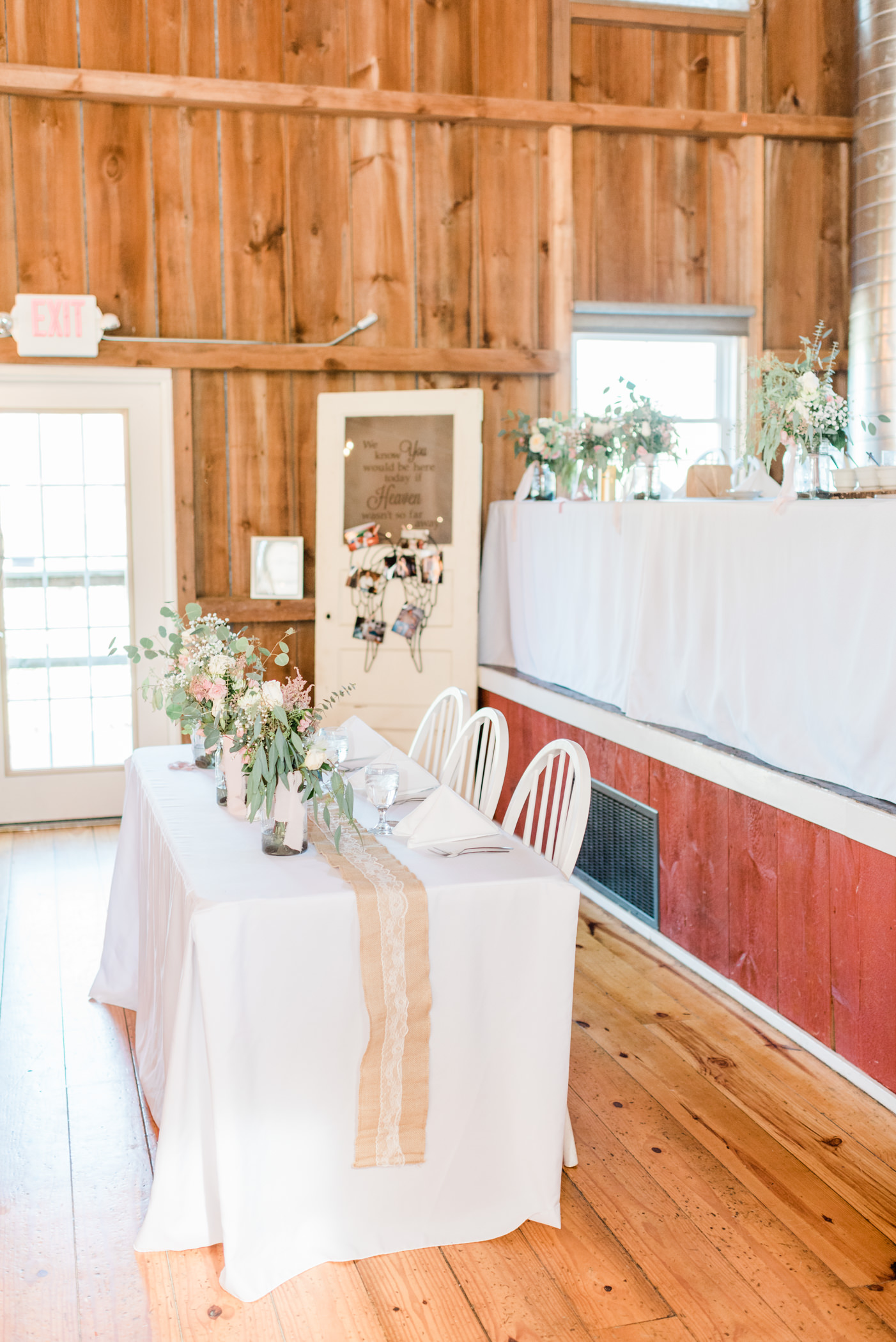 The Barn at Harvest Moon Pond Wedding Photographers - Larissa Marie Photography