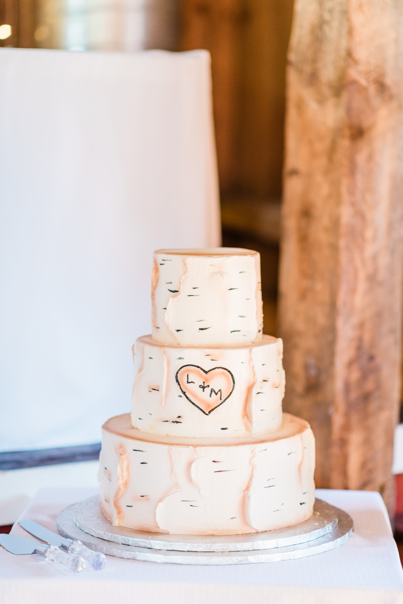 The Barn at Harvest Moon Pond Wedding Photographers - Larissa Marie Photography