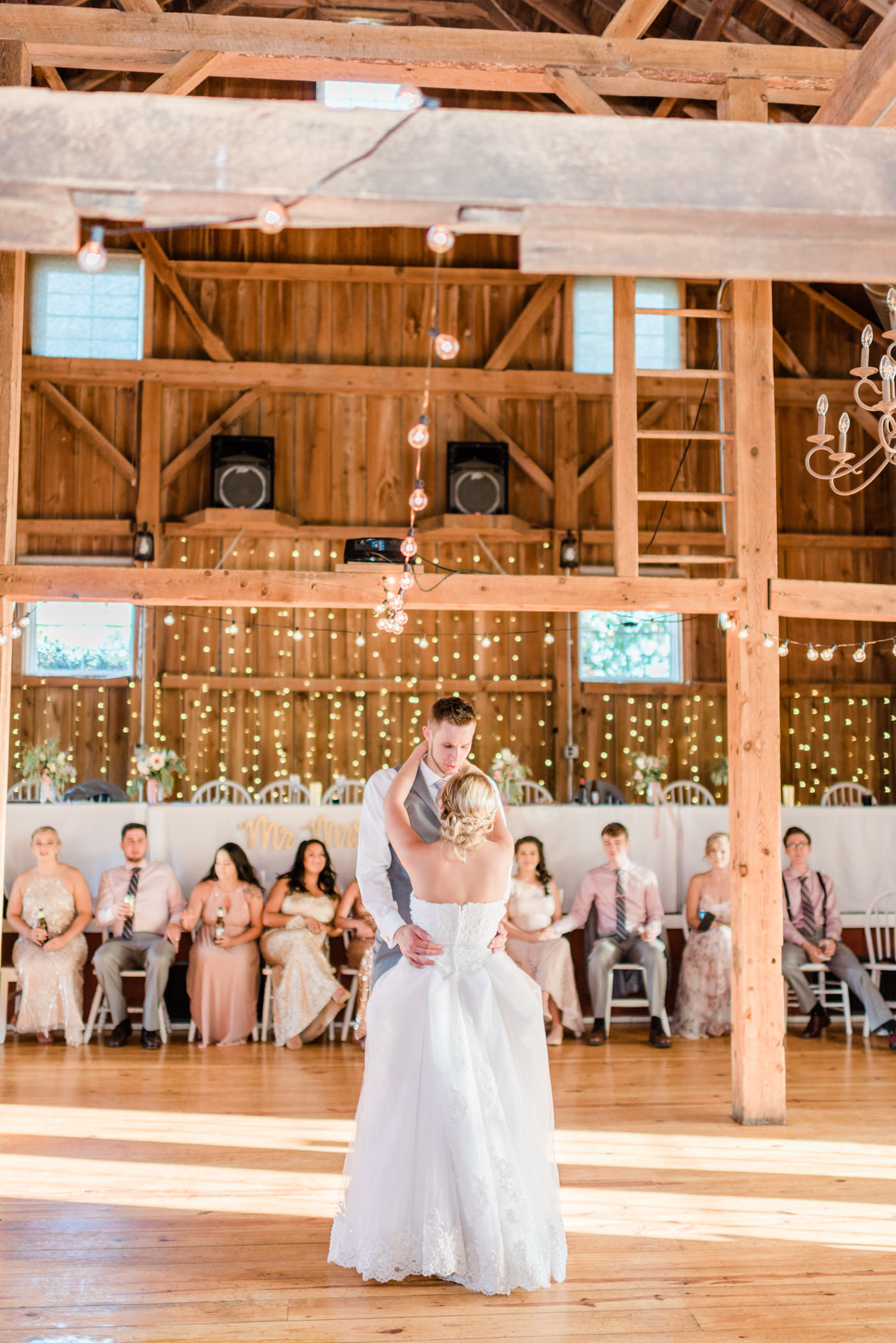 The Barn at Harvest Moon Pond Wedding Photographers - Larissa Marie Photography