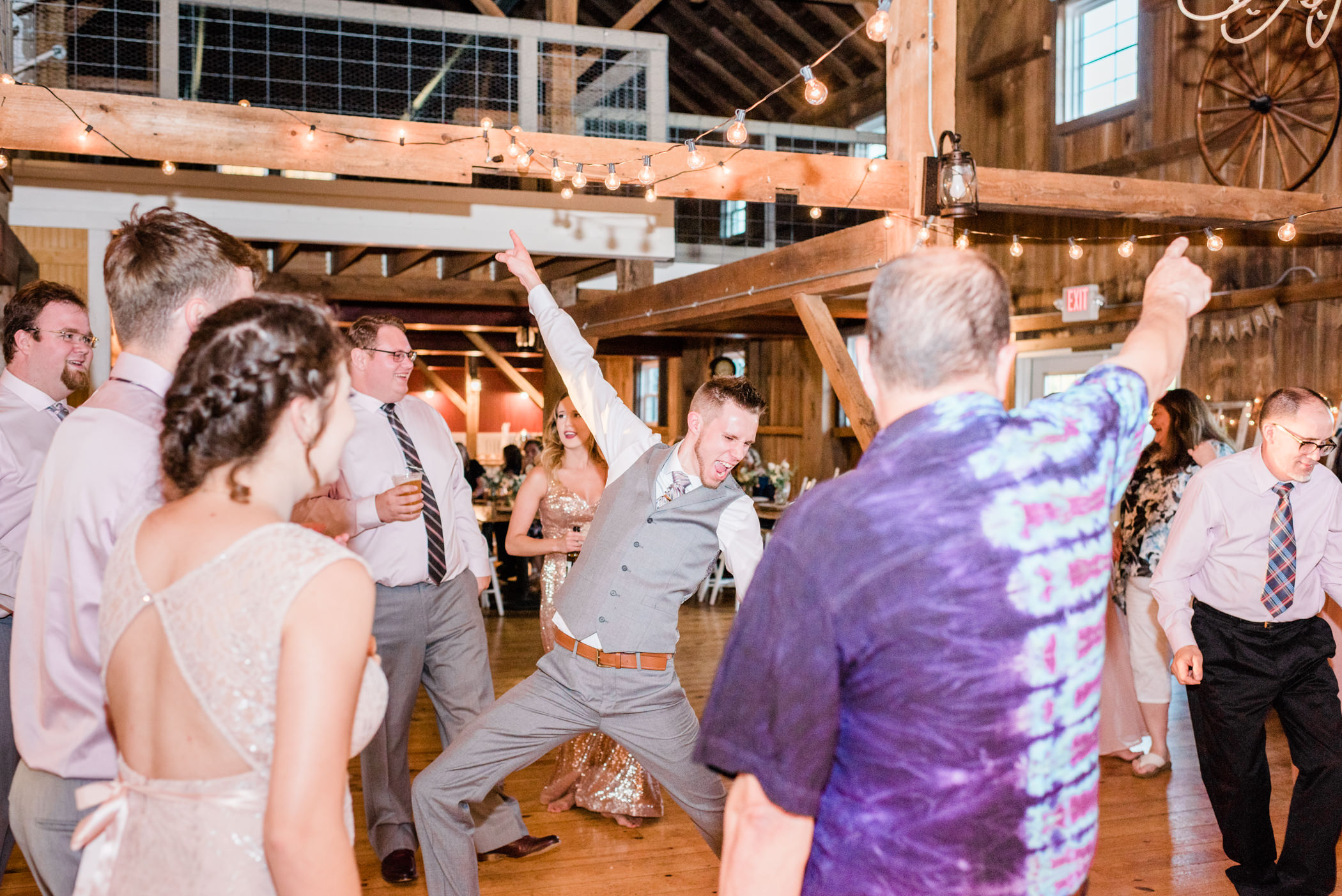 The Barn at Harvest Moon Pond Wedding Photographers - Larissa Marie Photography