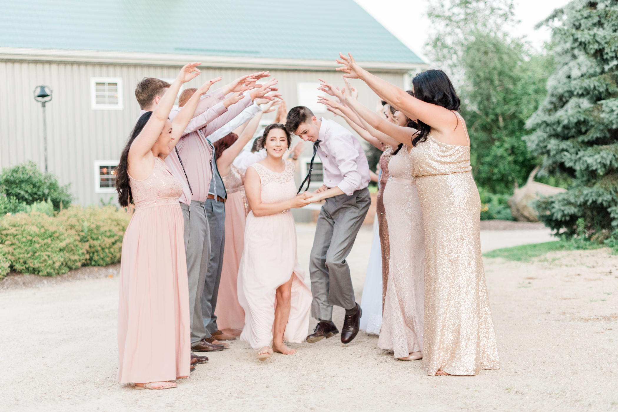 The Barn at Harvest Moon Pond Wedding Photographers - Larissa Marie Photography