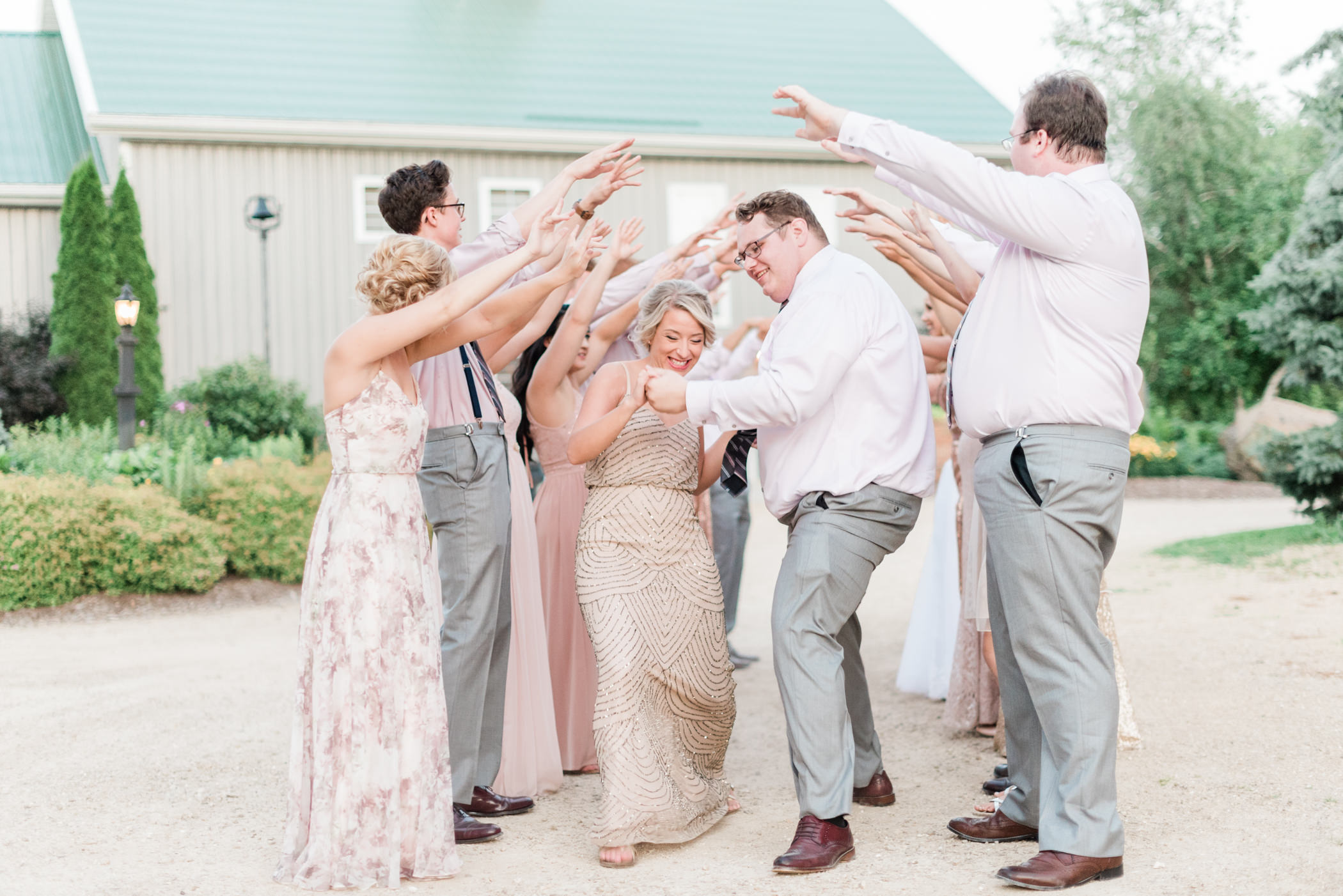 The Barn at Harvest Moon Pond Wedding Photographers - Larissa Marie Photography