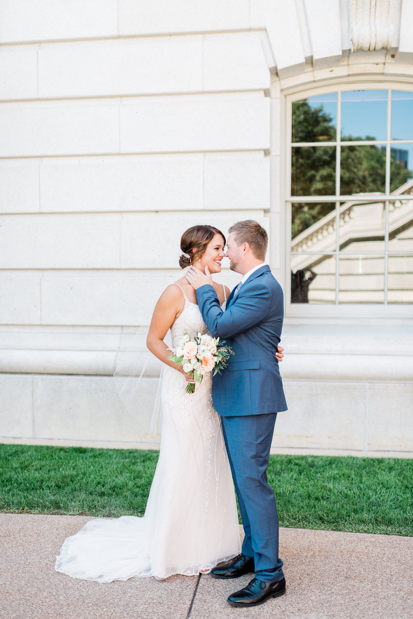 Union South Wedding Photographers - Larissa Marie Photography