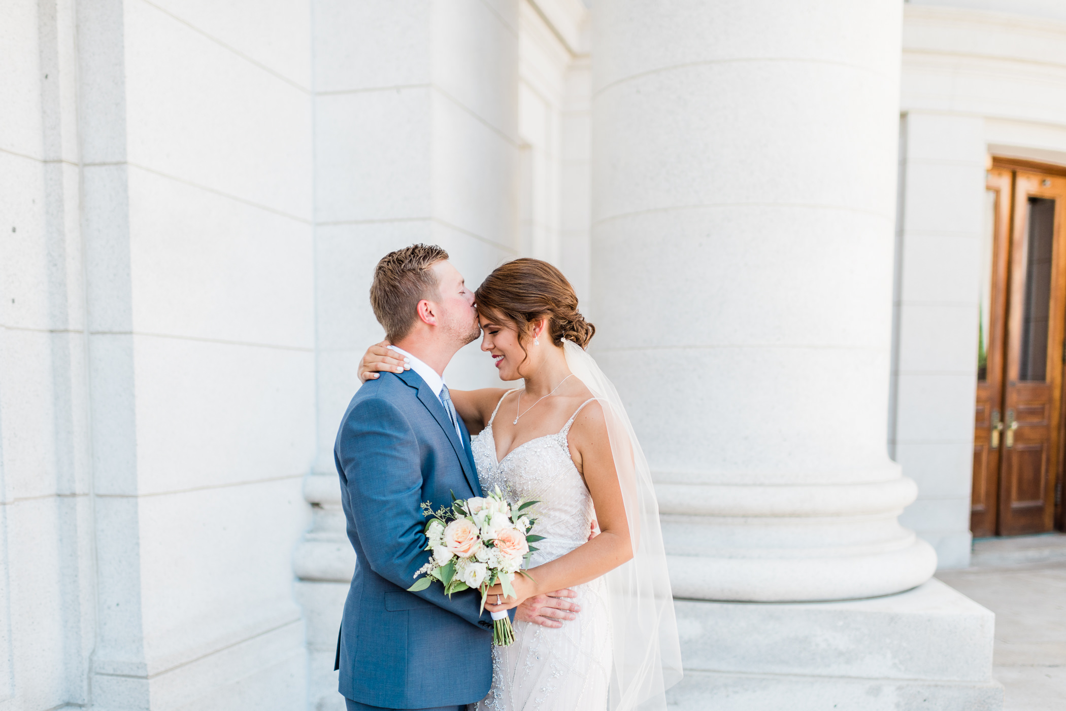 Union South Wedding Photographers - Larissa Marie Photography