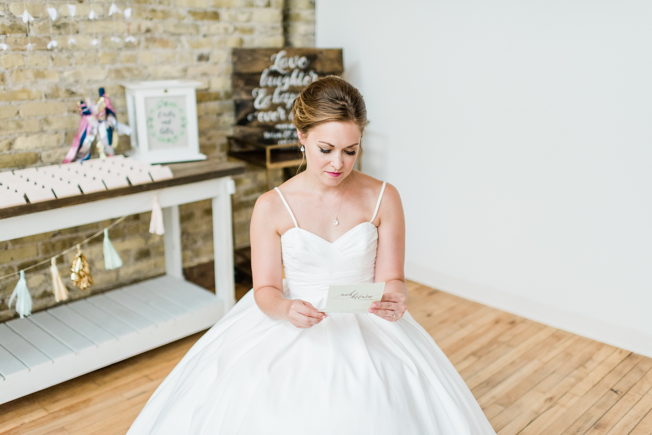 Mercantile Hall Wedding Photographers - Larissa Marie Photography