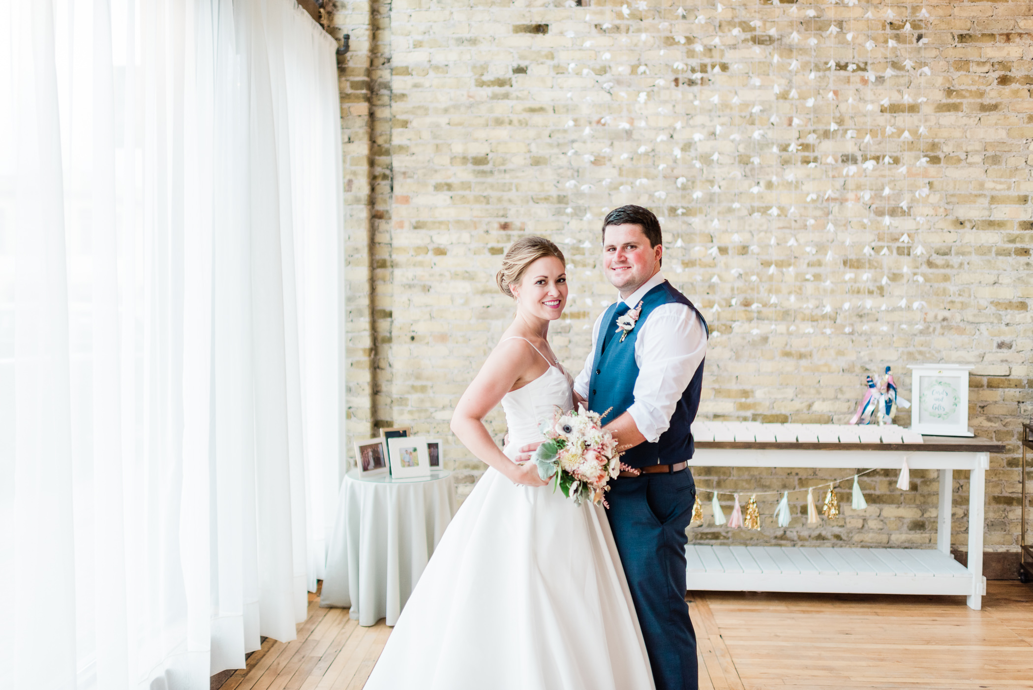 Mercantile Hall Wedding Photographers - Larissa Marie Photography