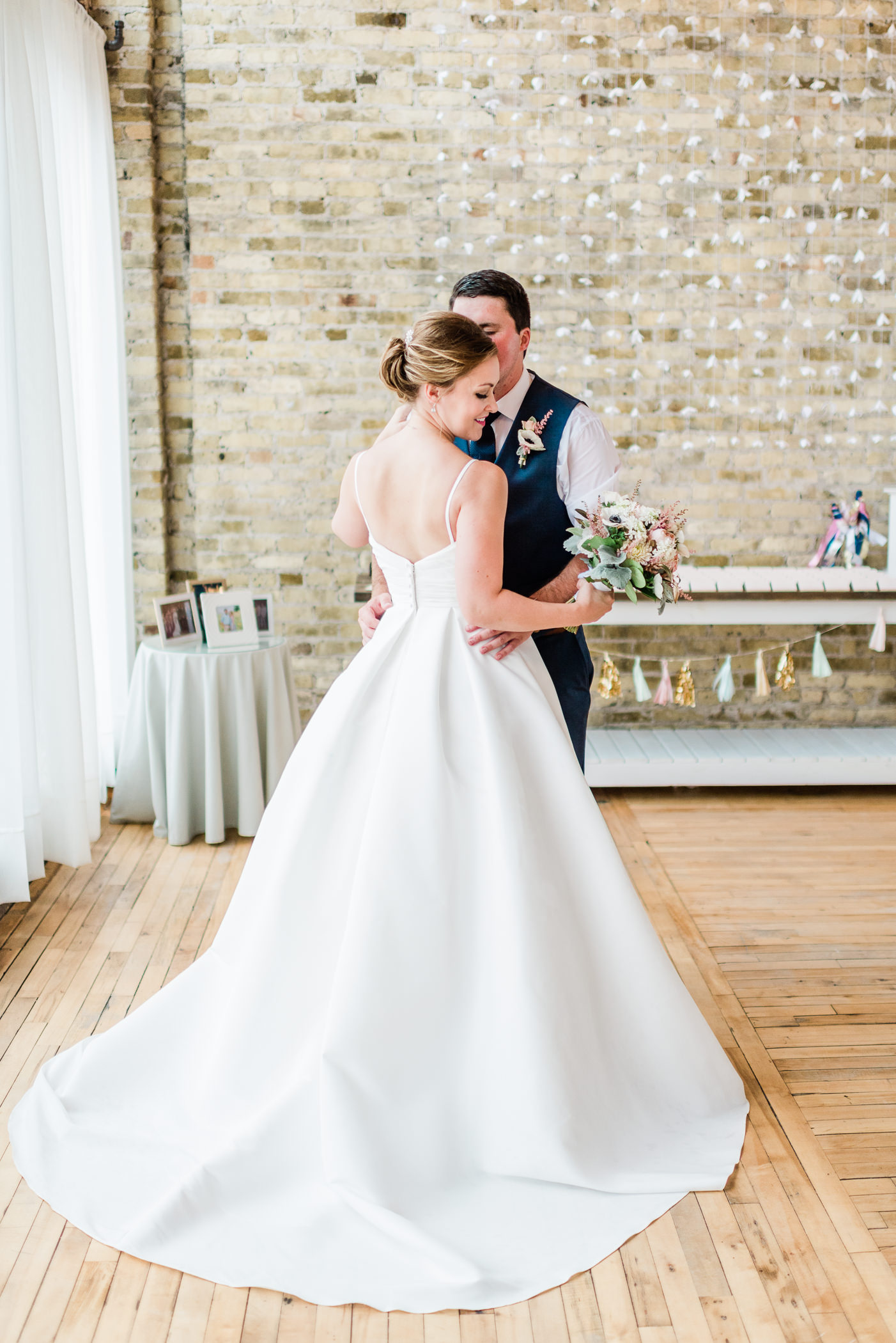 Mercantile Hall Wedding Photographers - Larissa Marie Photography