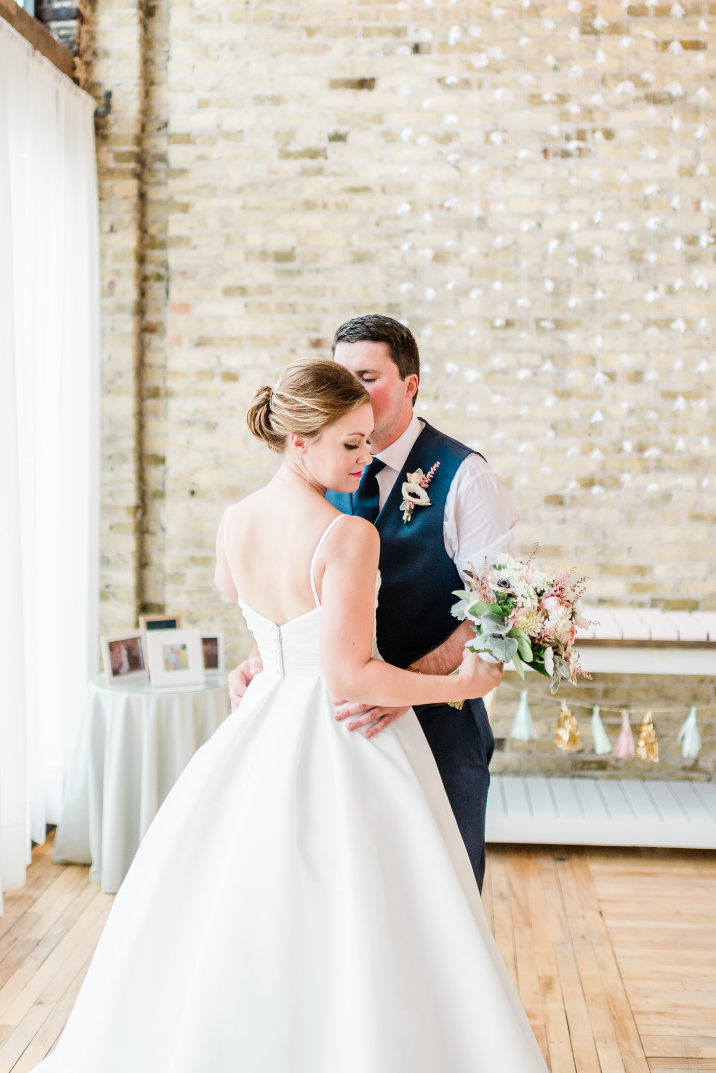 Mercantile Hall Wedding Photographers - Larissa Marie Photography