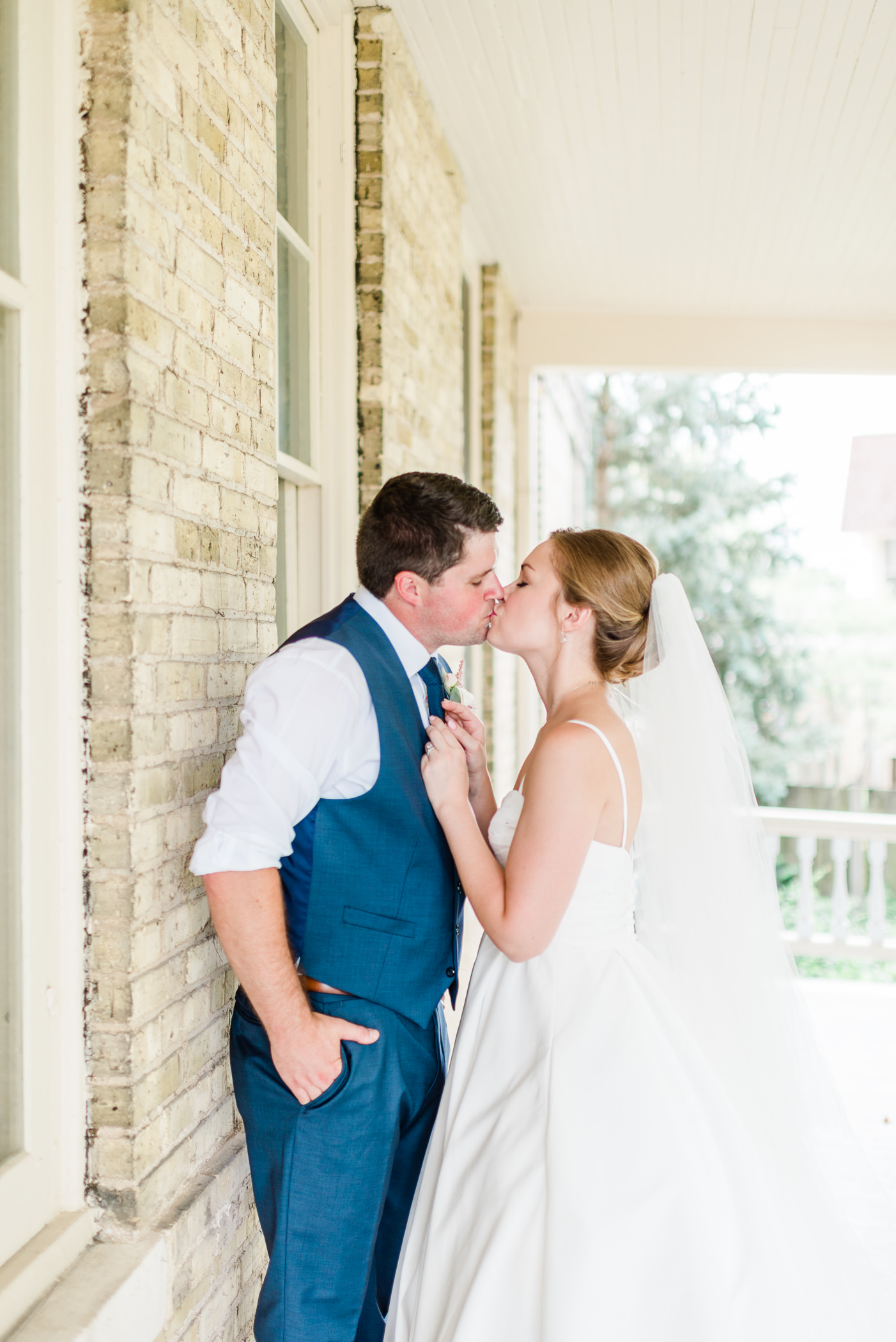 Mercantile Hall Wedding Photographers - Larissa Marie Photography