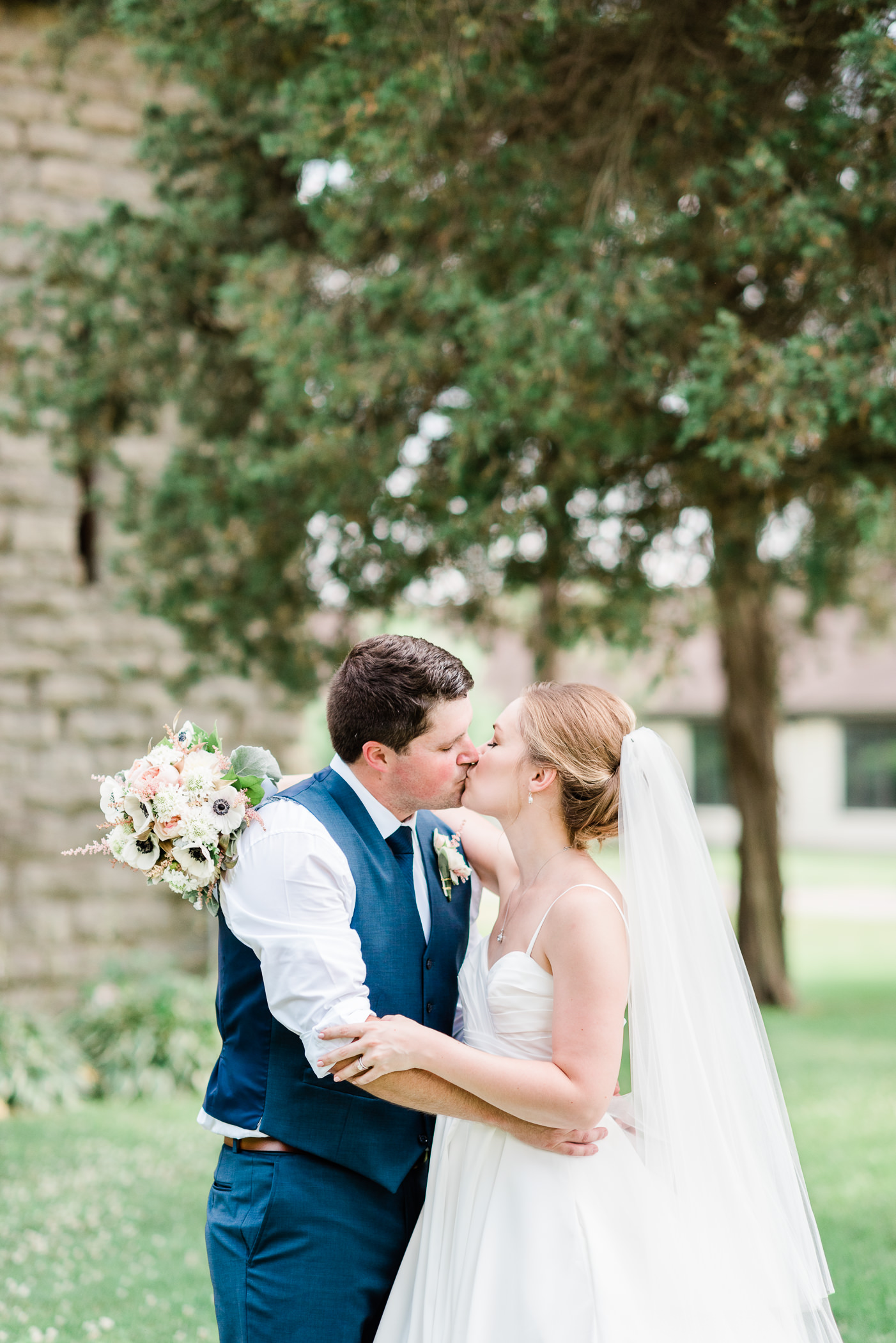 Mercantile Hall Wedding Photographers - Larissa Marie Photography