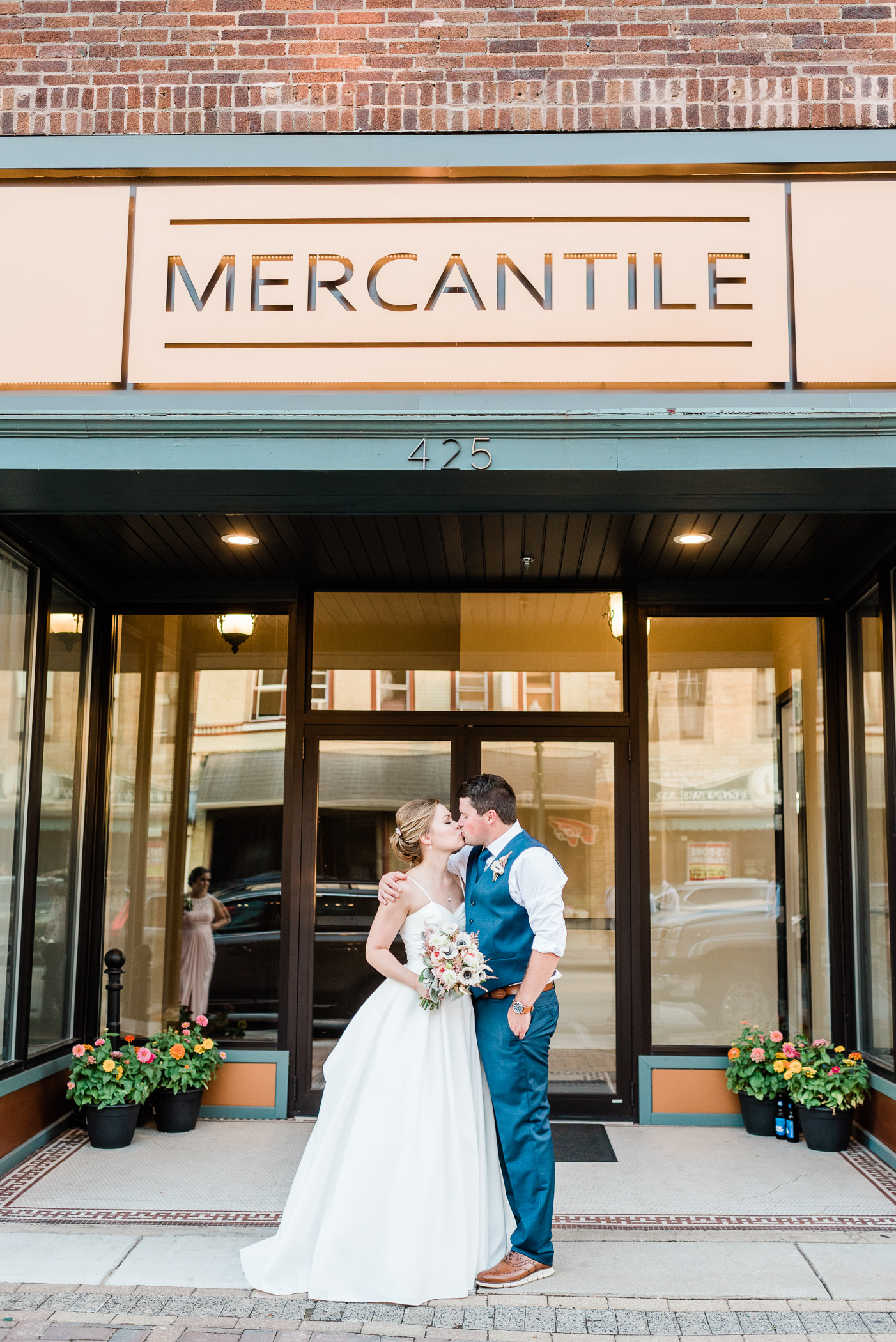 Mercantile Hall Wedding Photographers - Larissa Marie Photography