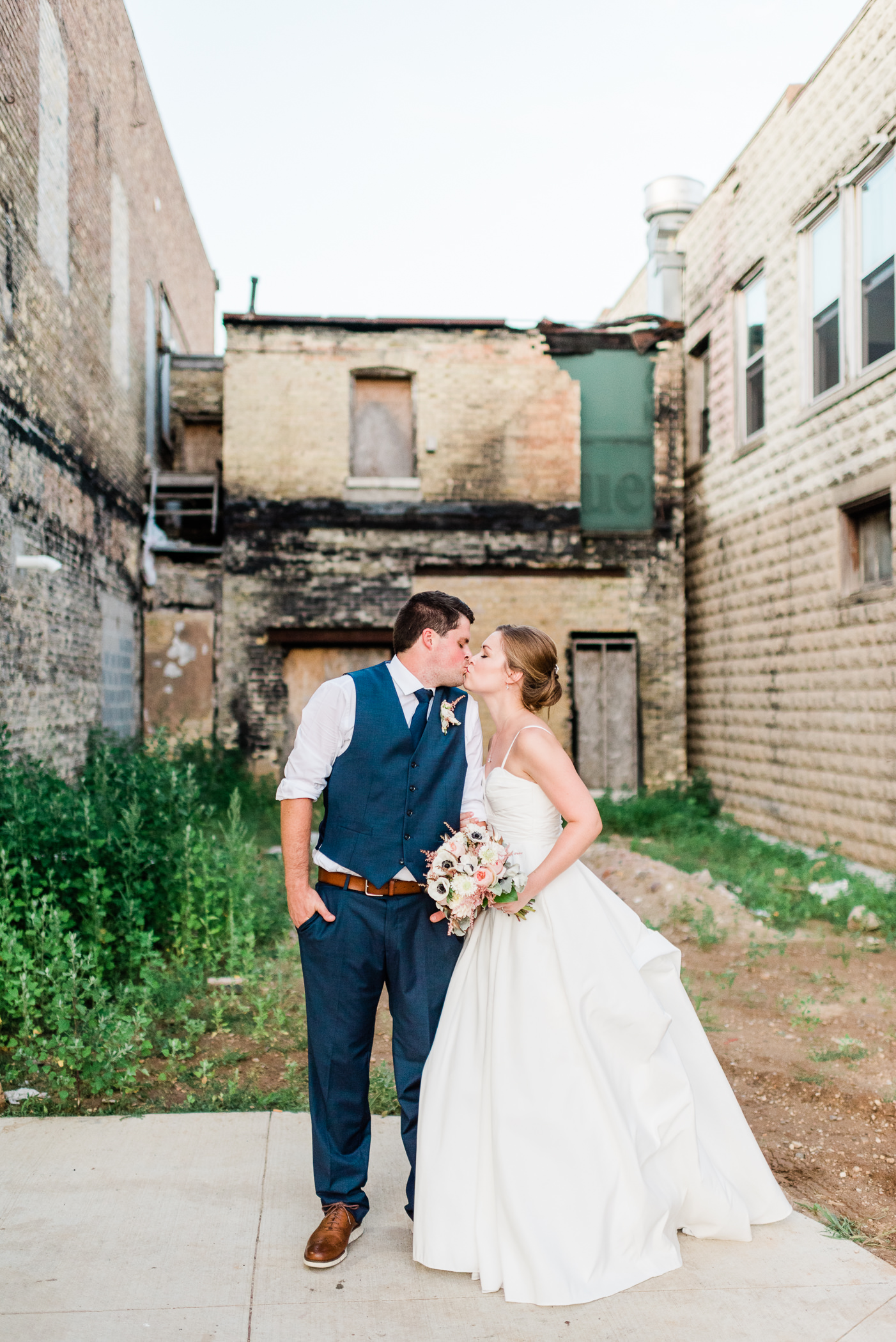 Mercantile Hall Wedding Photographers - Larissa Marie Photography