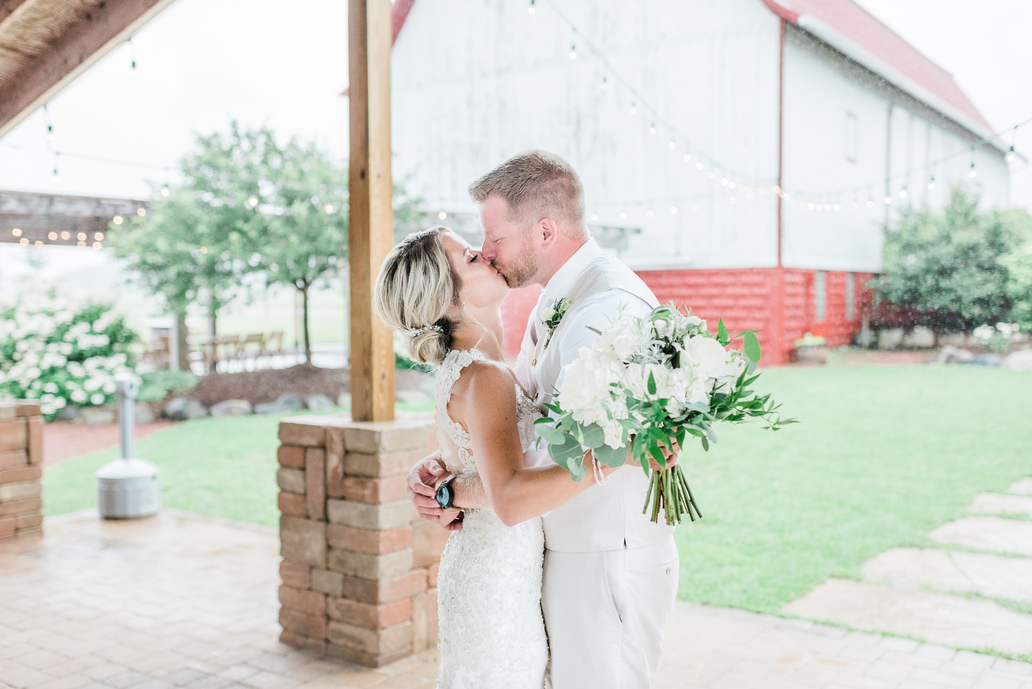 Brighton Acres Wedding Photographers - Larissa Marie Photography