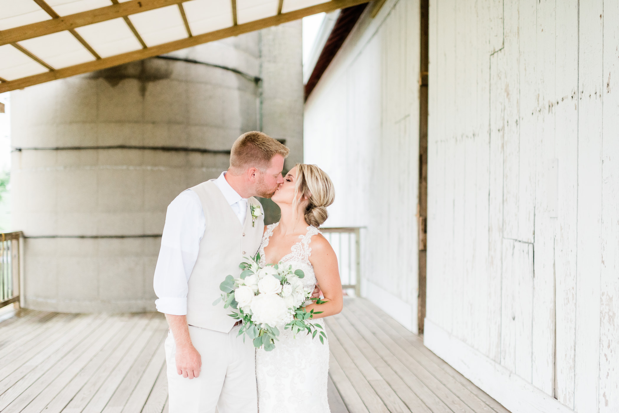 Brighton Acres Wedding Photographers - Larissa Marie Photography