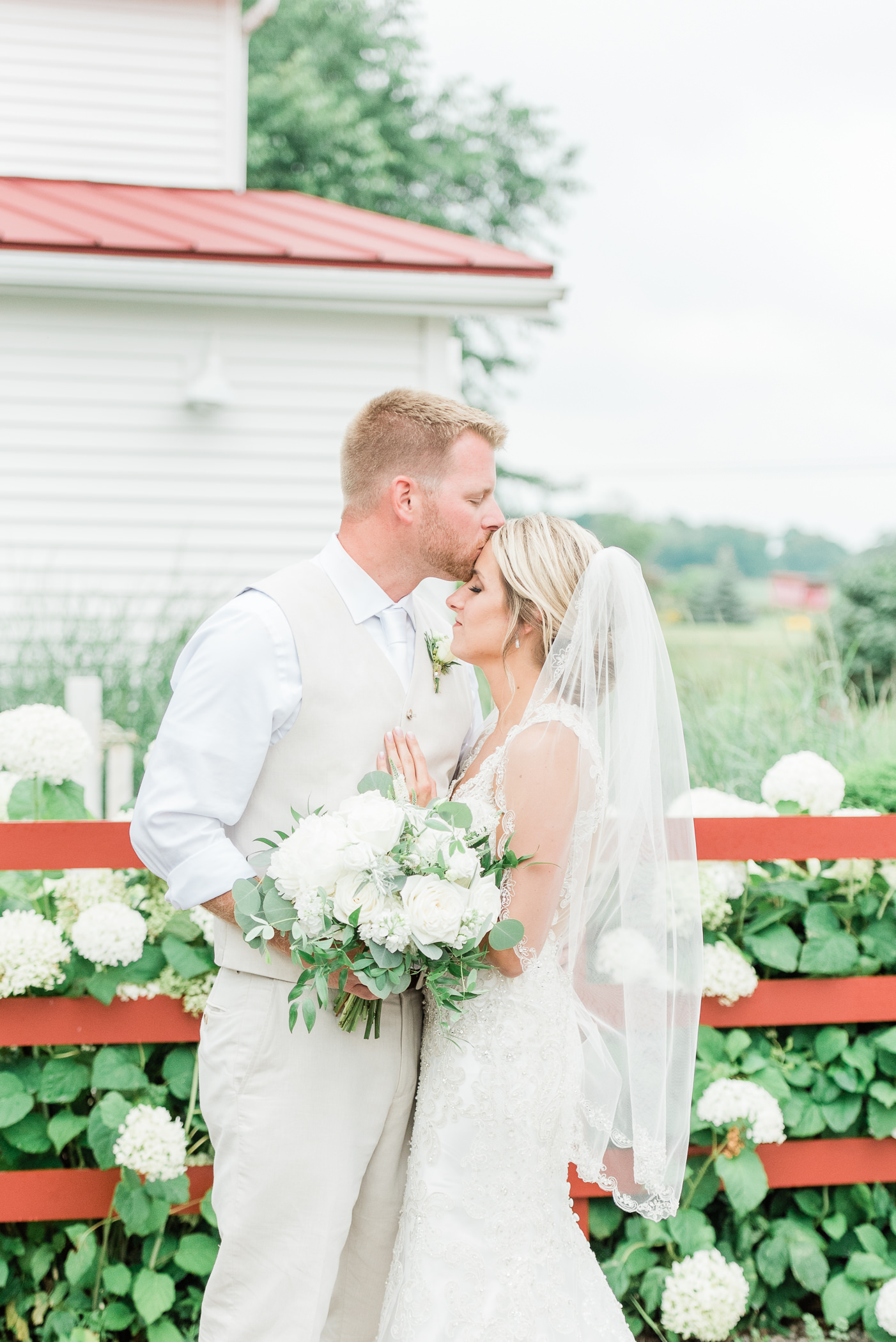 Brighton Acres Wedding Photographers - Larissa Marie Photography