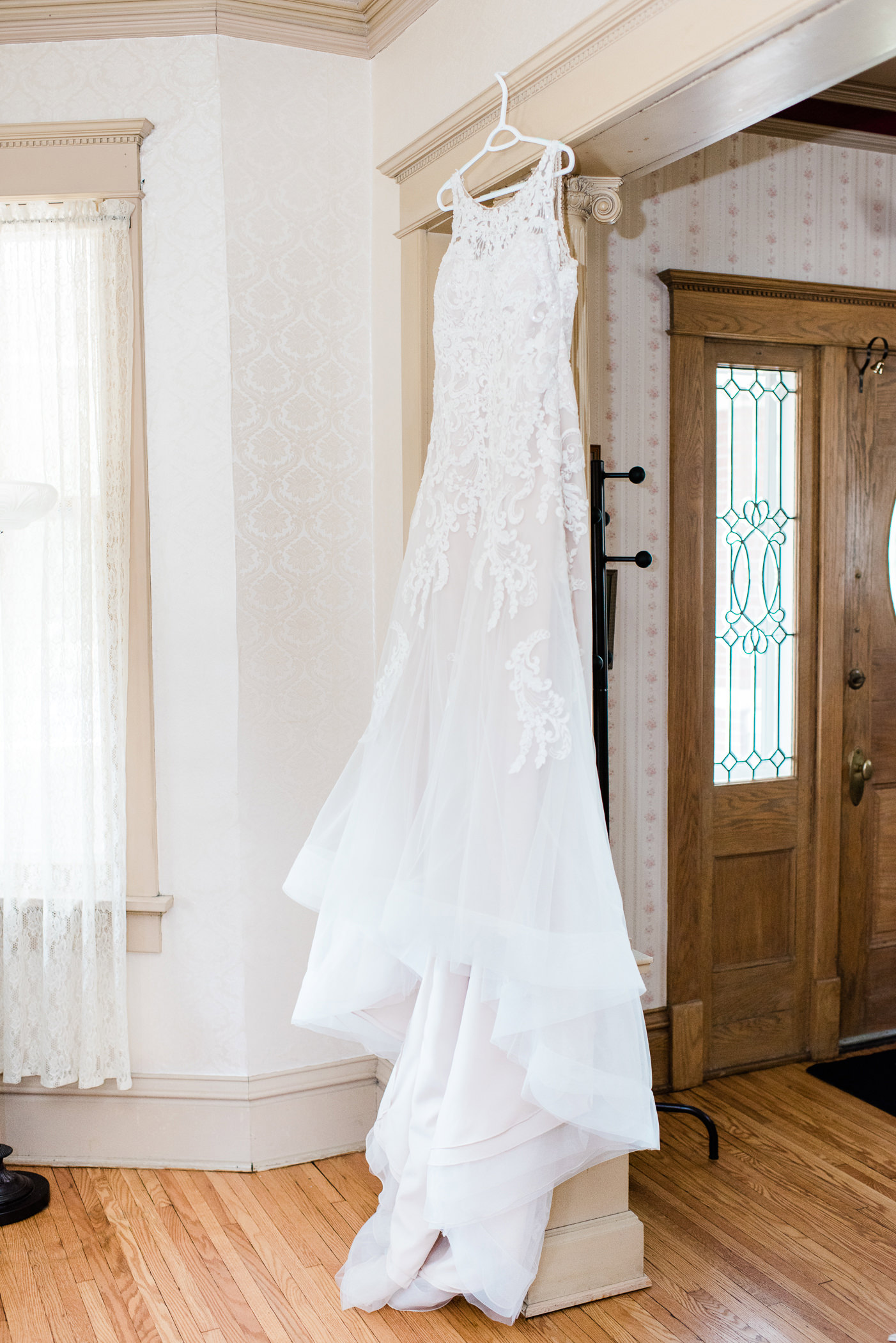 Ullsvik Hall Platteville, WI Wedding Photographers - Larissa Marie Photography