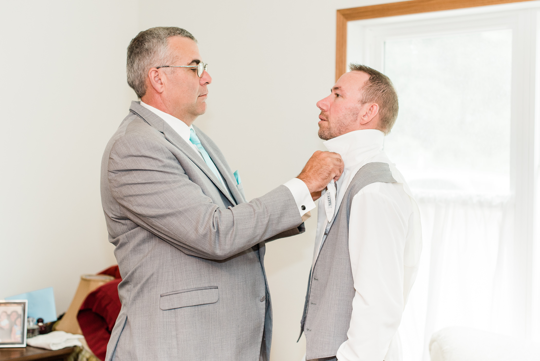 Ullsvik Hall Platteville, WI Wedding Photographers - Larissa Marie Photography