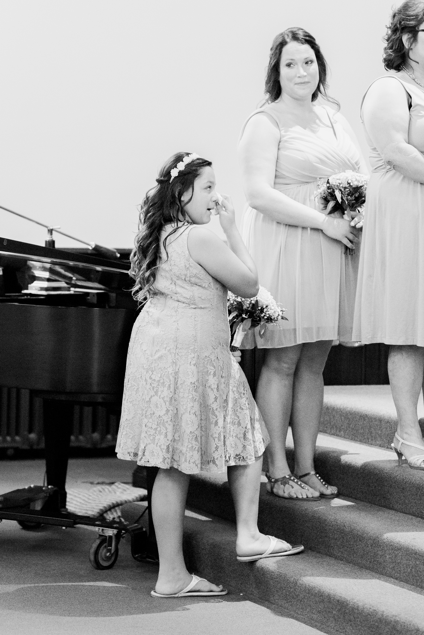 Platteville First Congregational Church wedding photographers - Larissa Marie Photography
