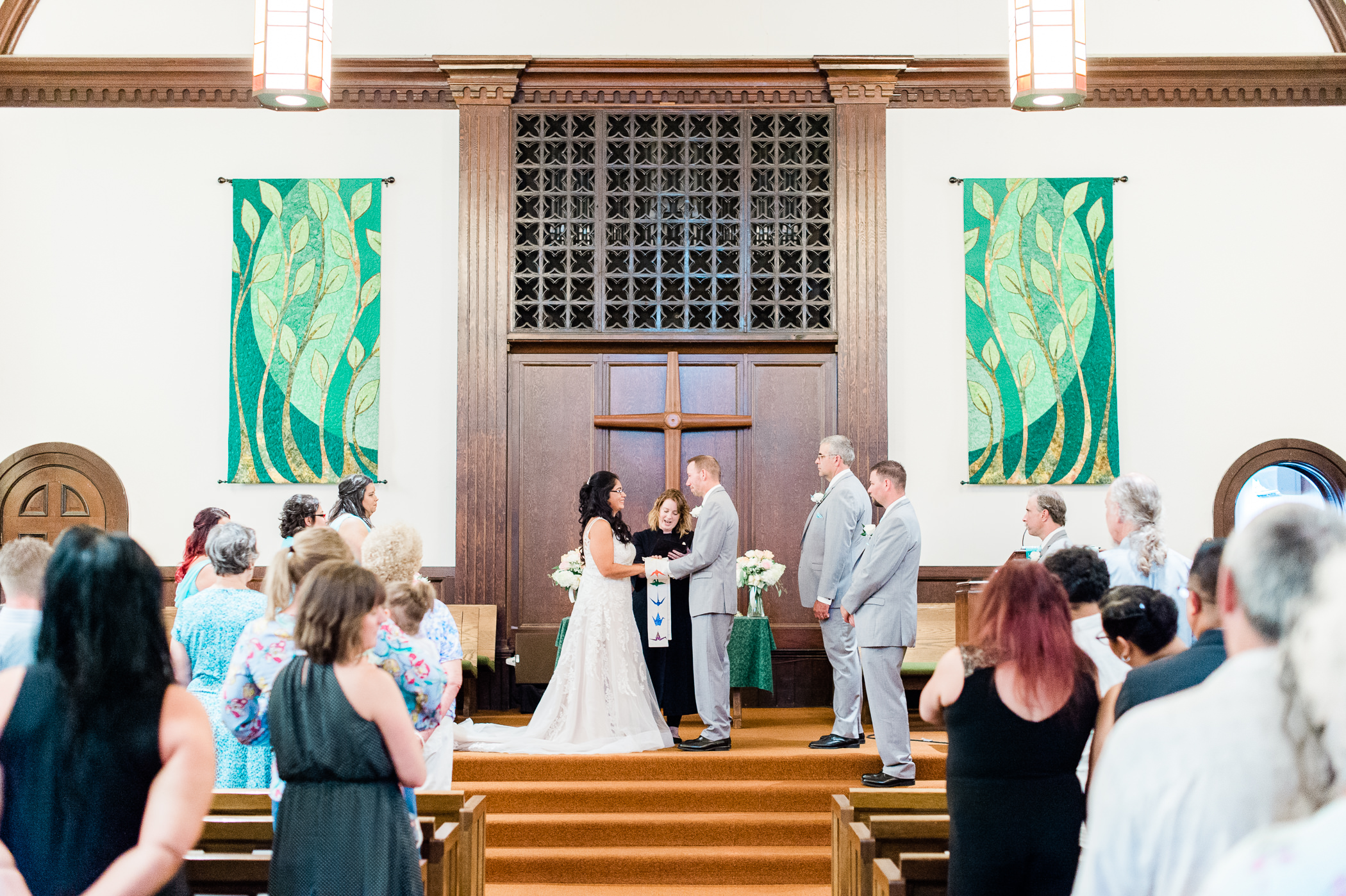 Platteville First Congregational Church wedding photographers - Larissa Marie Photography