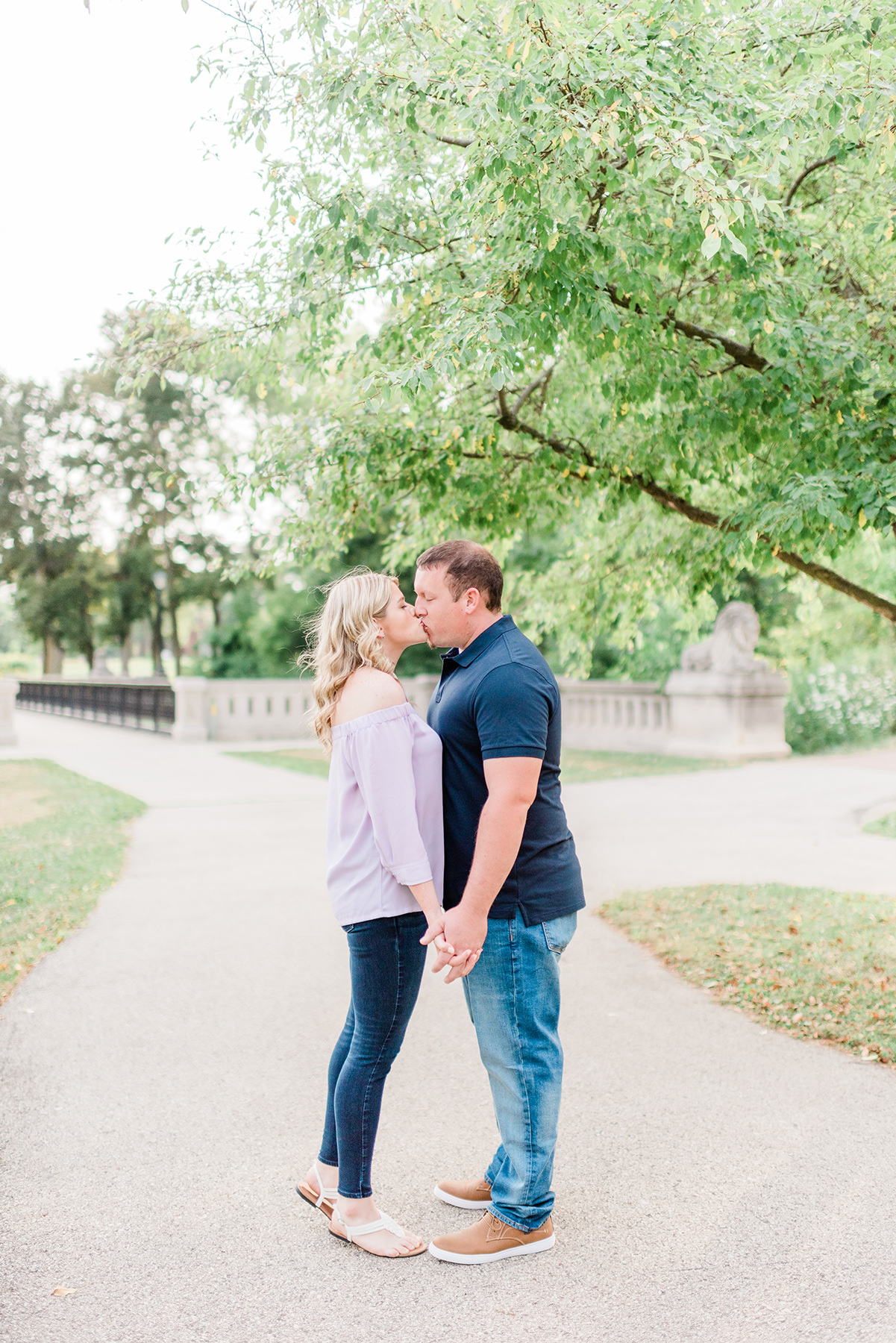 Lake Park Milwaukee Engagement Pictures - Larissa Marie Photography