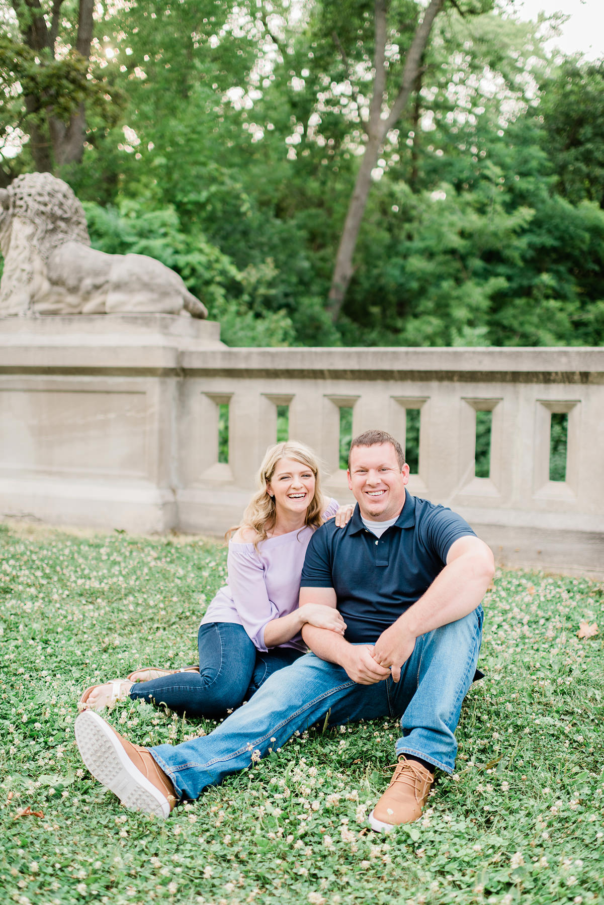 Lake Park Milwaukee Engagement Pictures - Larissa Marie Photography